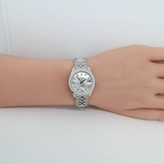 2nd image of Rolex Rolex Lady-Datejust 28 Wristwatch, New condition