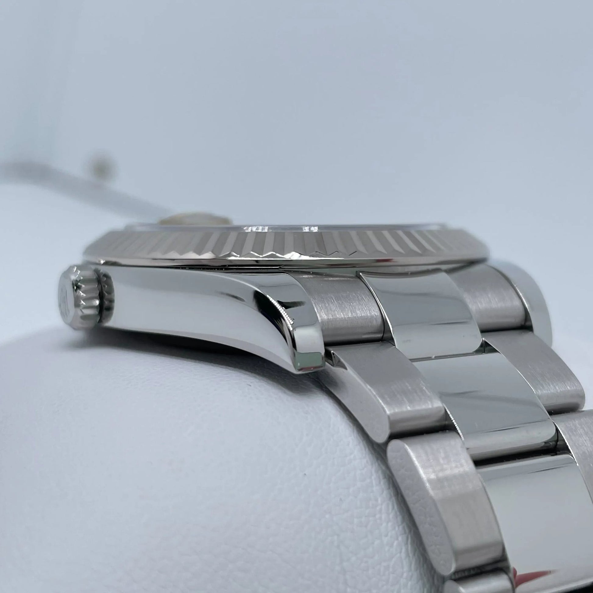 3rd image of Rolex  Rolex Datejust Wristwatch, PreOwned condition