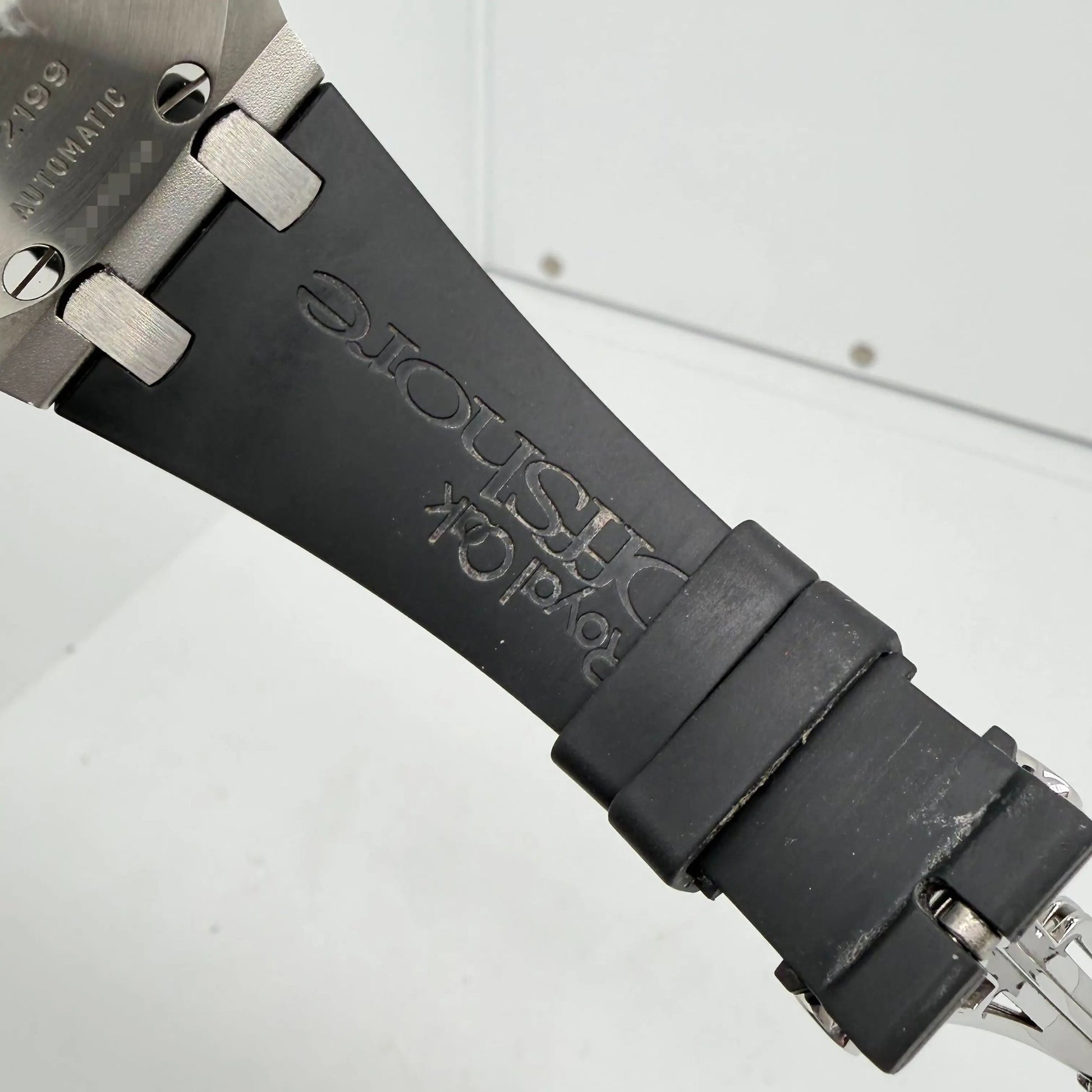 10th image of Audemars Piguet Audemars Piguet Royal Oak Offshore Wristwatch, PreOwned condition