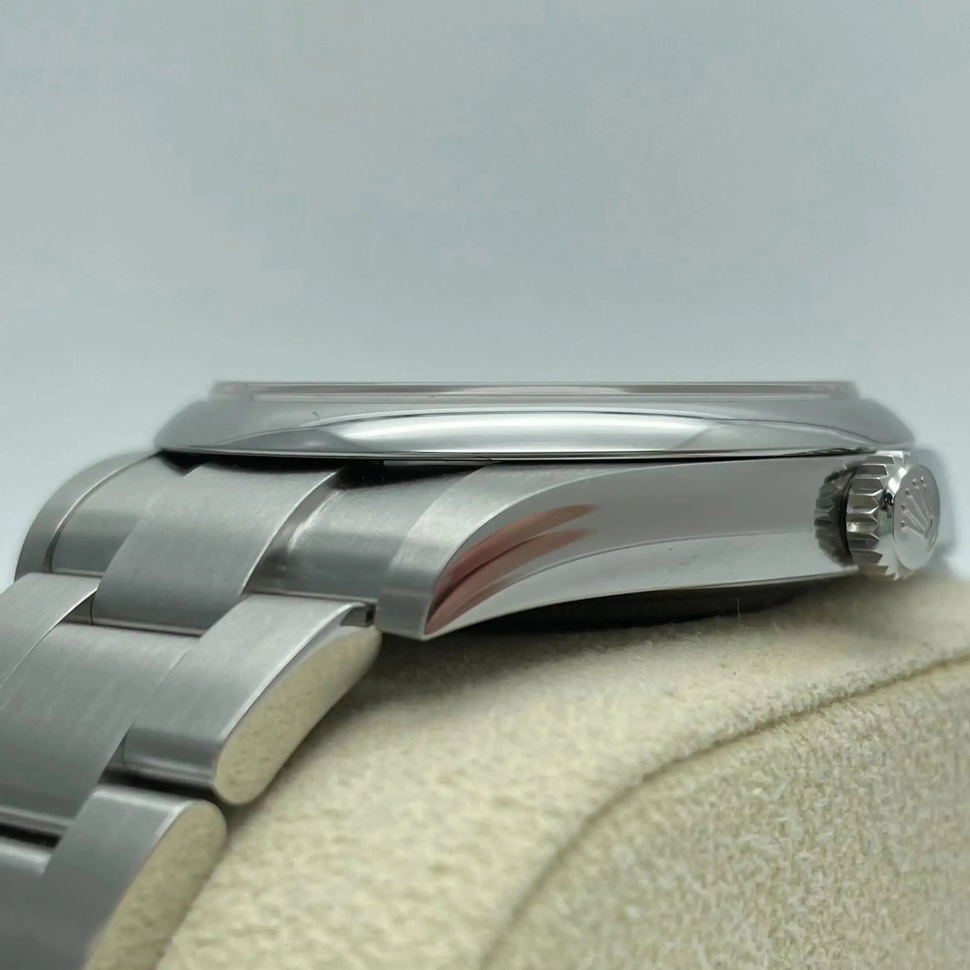 4th image of Rolex Rolex Oyster Perpetual Wristwatch, Unworn condition