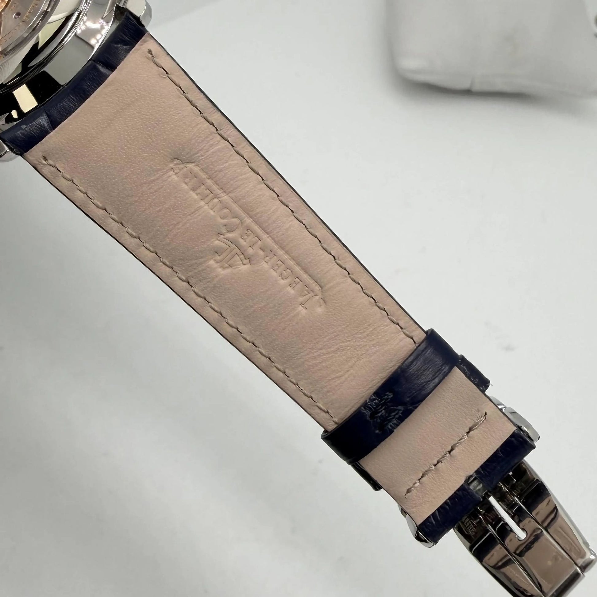 11th image of Jaeger-LeCoultre  Jaeger Lecoultre Ultra Thin Wristwatch, PreOwned condition