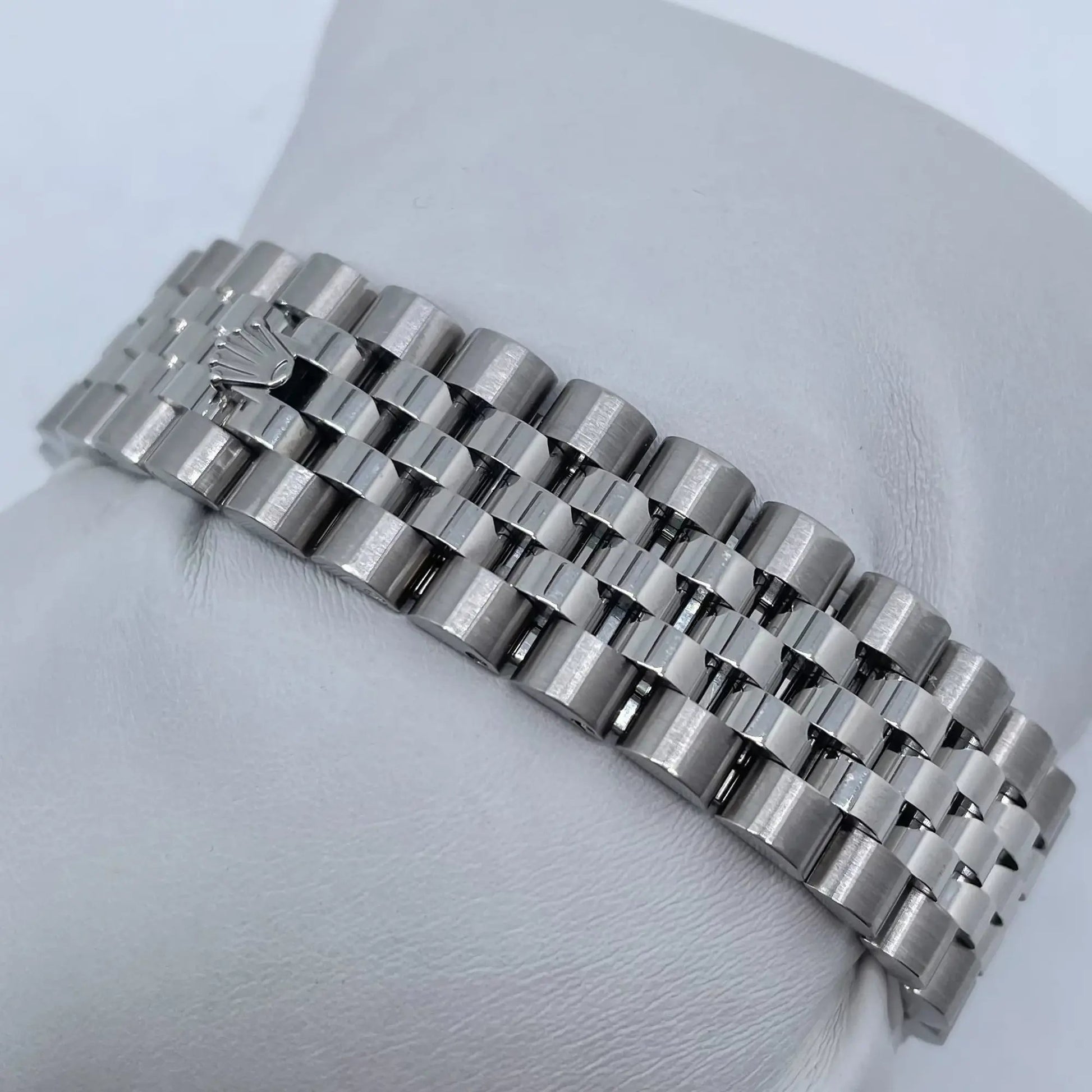 12th image of Rolex Datejust 36 Wristwatch, PreOwned condition