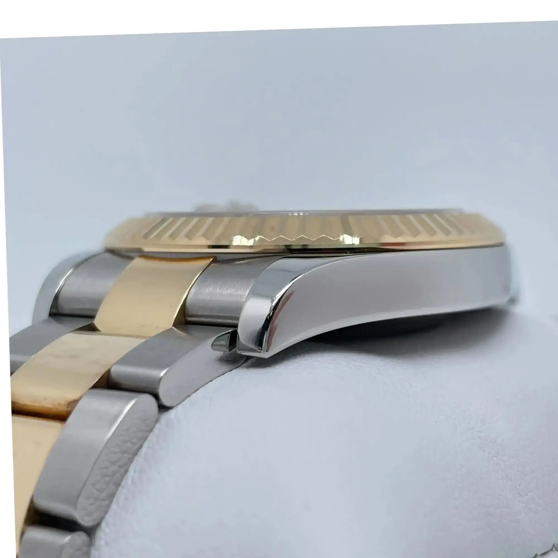 4th image of Rolex Rolex Datejust 116333 Wristwatch, PreOwned condition