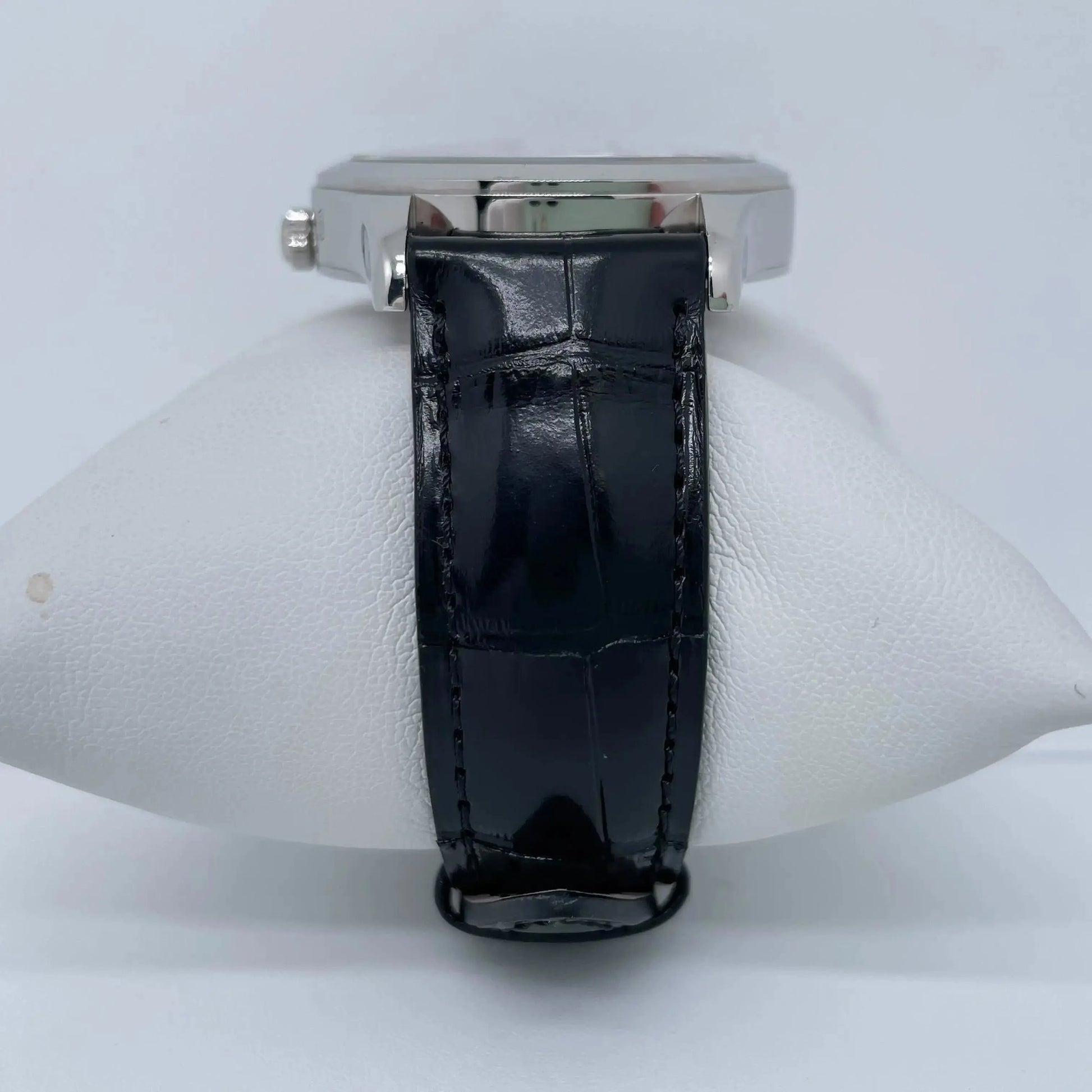 8th image of Jaeger-LeCoultre Jaeger Lecoultre Master Calendar Wristwatch, PreOwned condition