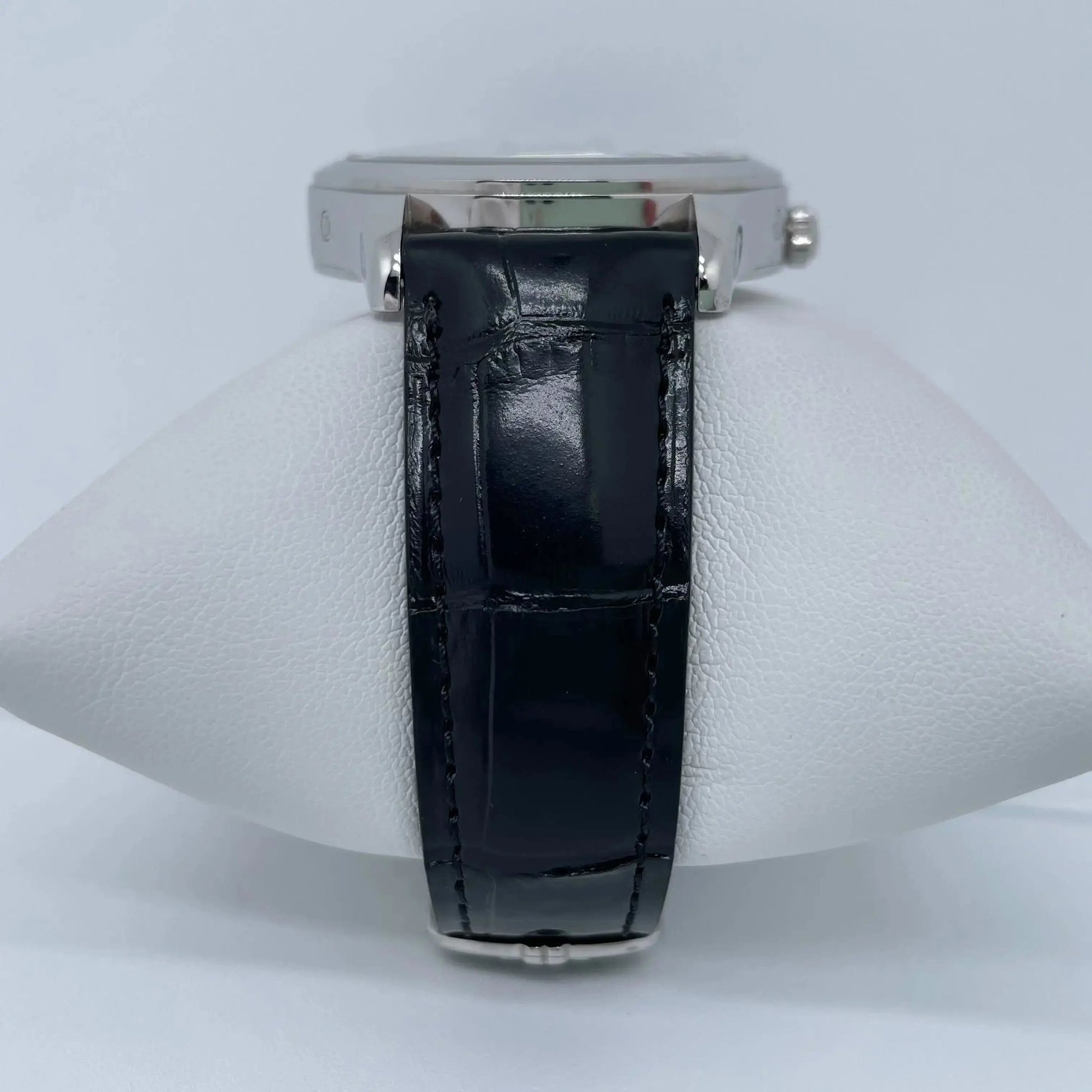 7th image of Jaeger-LeCoultre Jaeger Lecoultre Master Calendar Wristwatch, PreOwned condition