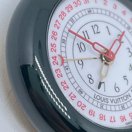 2nd image of Louis Vuitton Monterey II Wristwatch, PreOwned condition