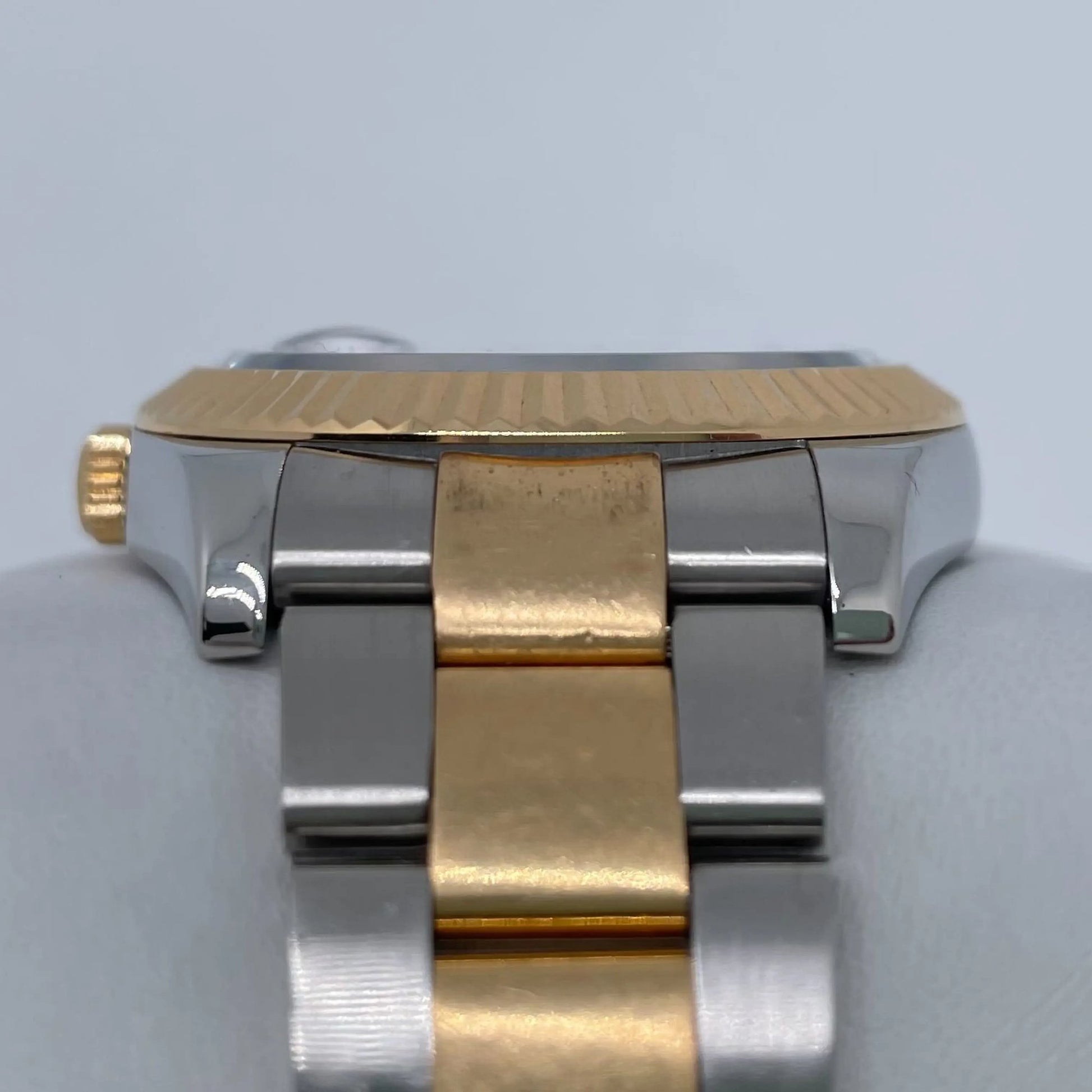 9th image of Rolex Datejust II Wristwatch, PreOwned condition