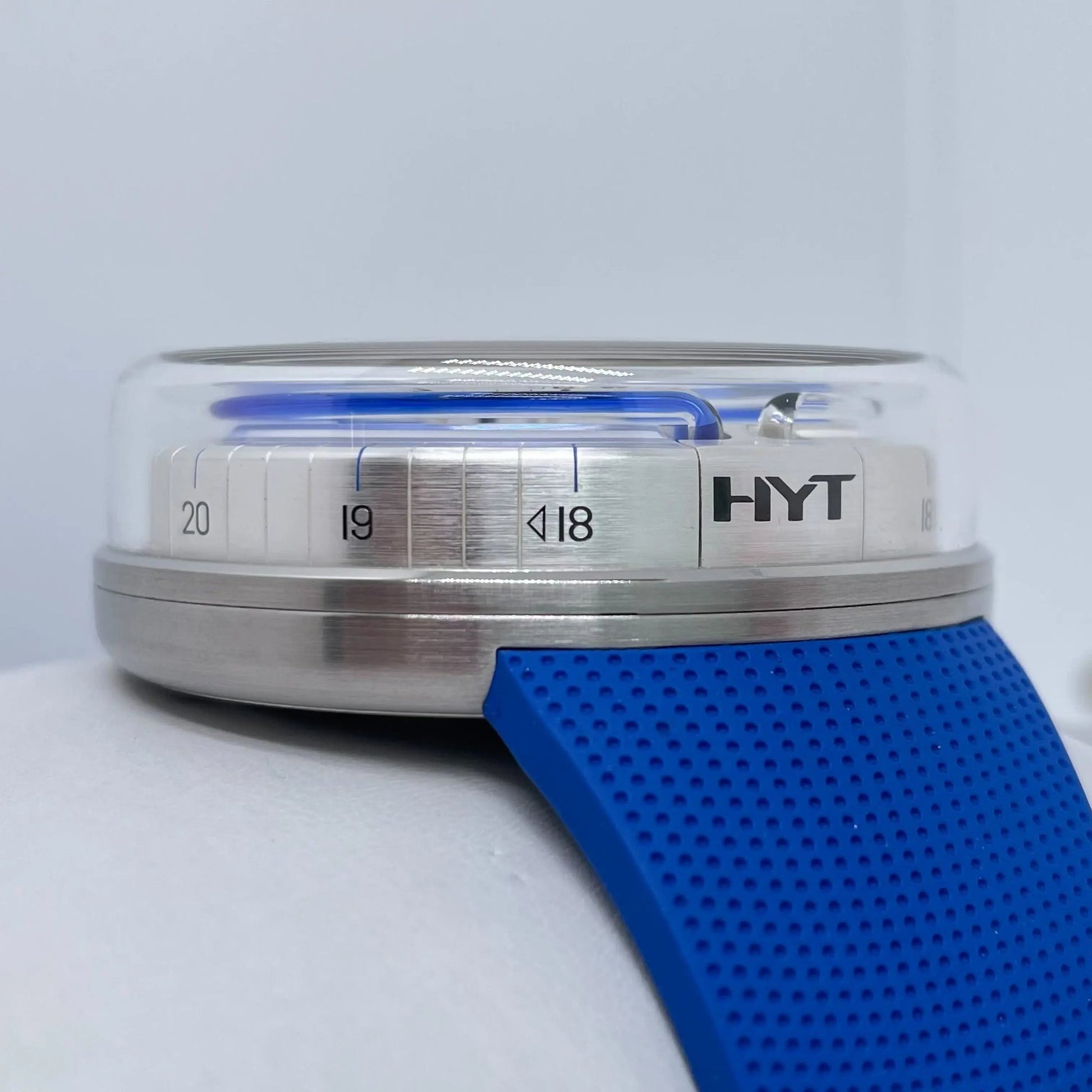 5th image of HYT HYT HO Wristwatch, Unworn condition