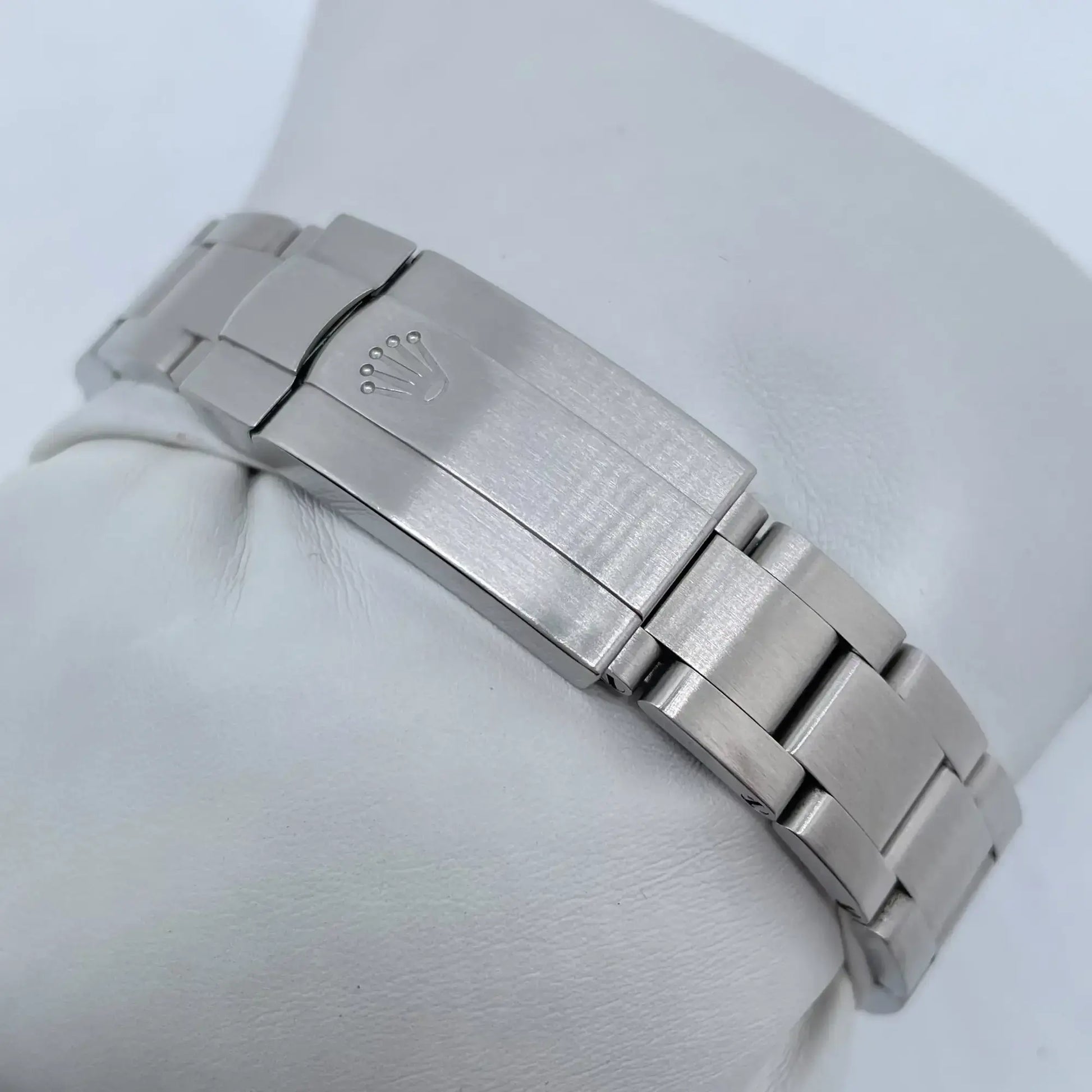 12th image of Rolex  Rolex Oyster Perpetual Wristwatch, PreOwned condition