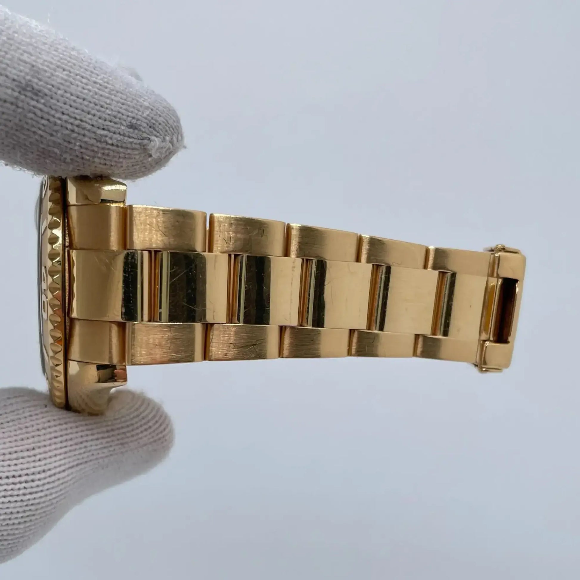 13th image of Rolex Yacht-Master Wristwatch, PreOwned condition