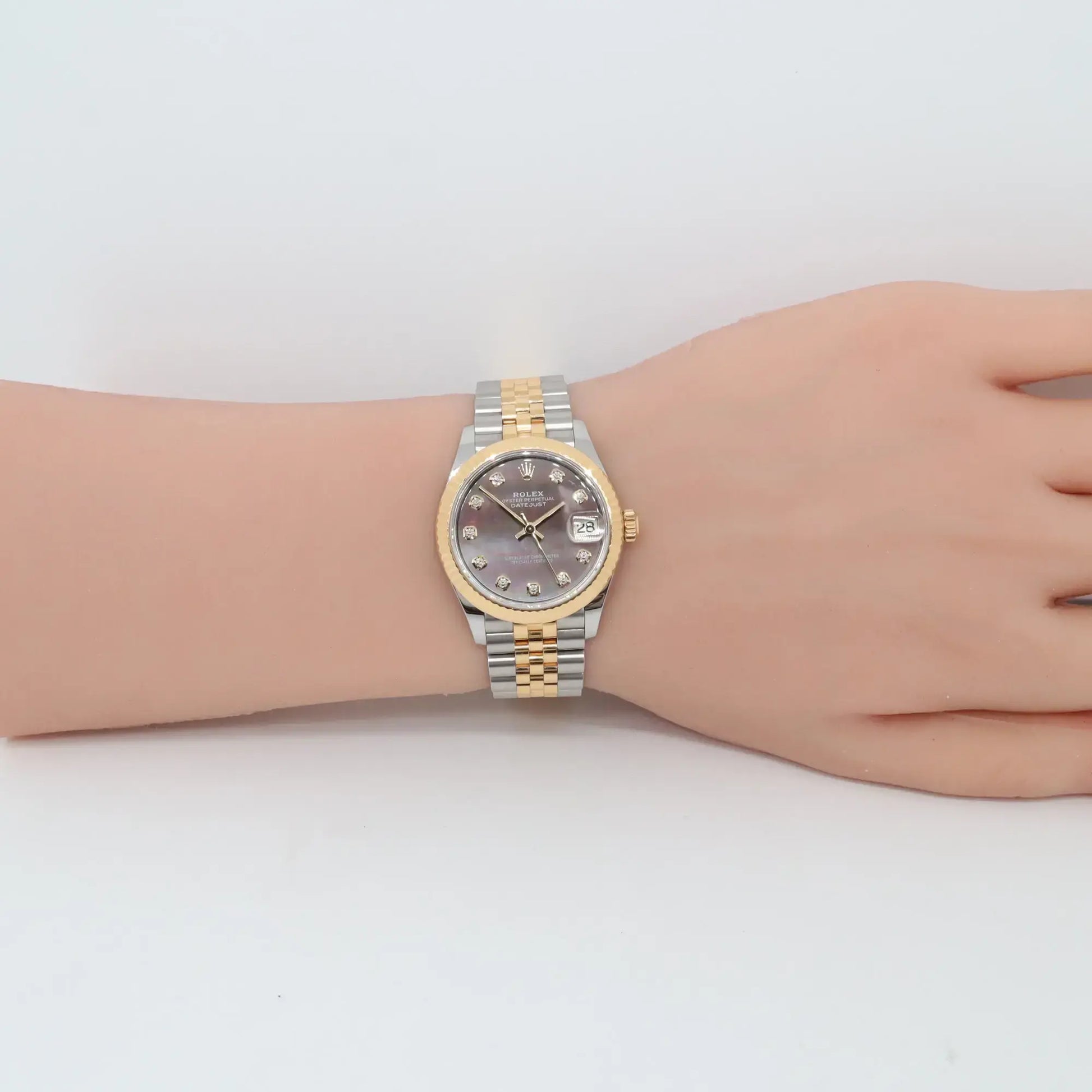 2nd image of Rolex Rolex Lady-Datejust 31 Wristwatch, Unworn condition