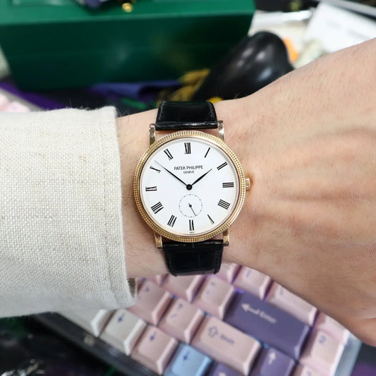 2nd image of Patek Philippe Patek Philippe Calatrava Wristwatch, PreOwned condition