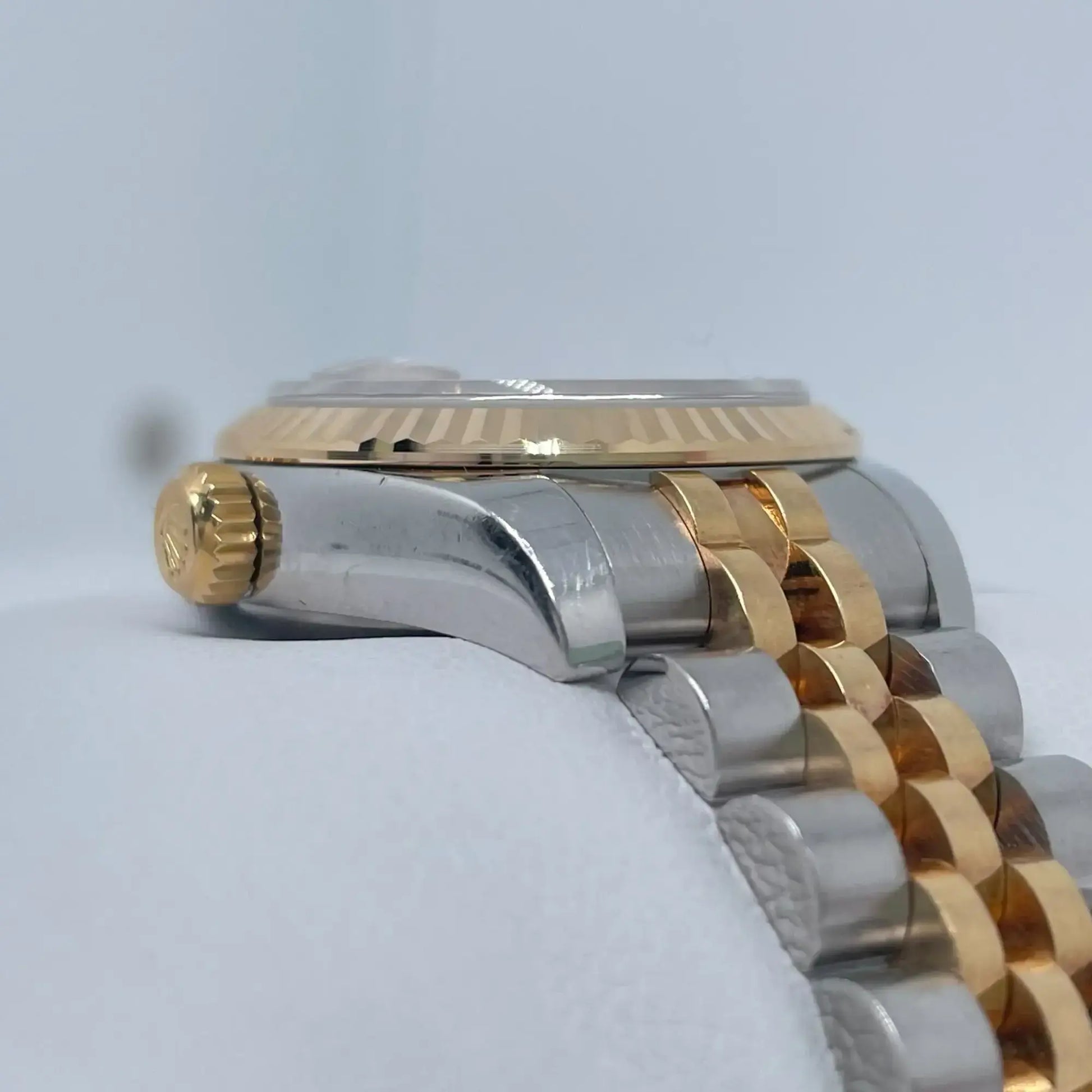 3rd image of Rolex Datejust  Wristwatch, PreOwned condition