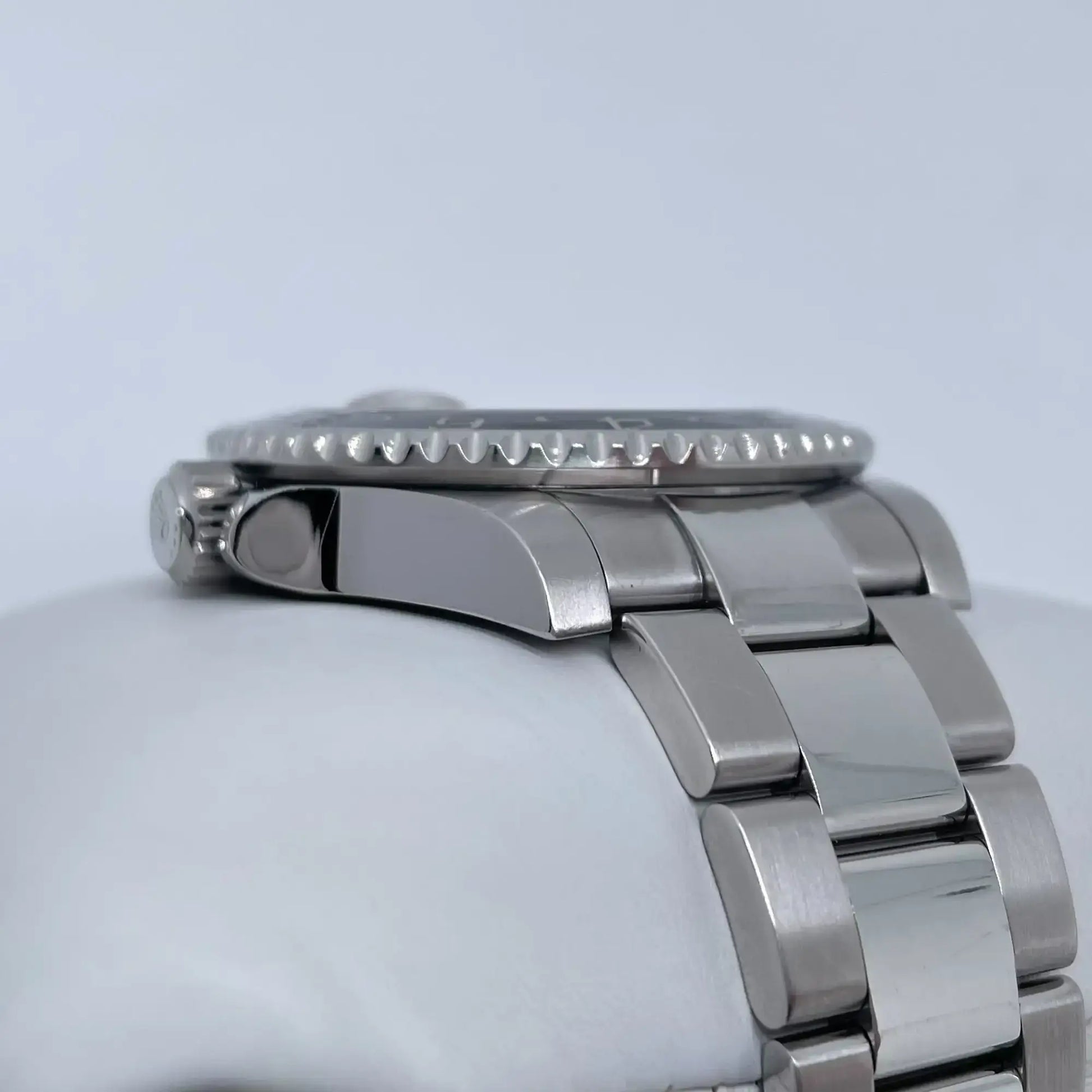 4th image of Rolex Rolex GMT-Master II 116710LN Wristwatch, PreOwned condition