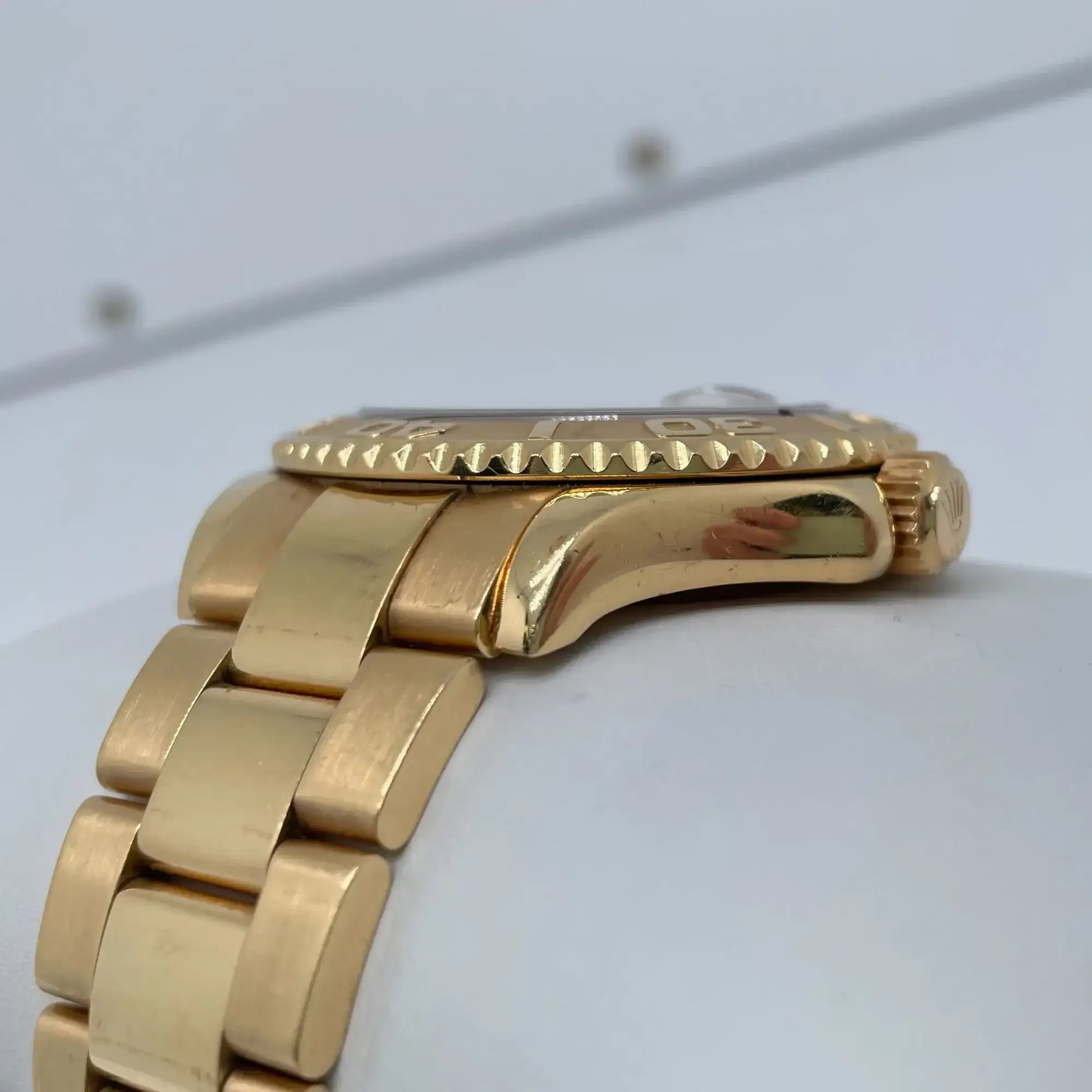4th image of Rolex Yacht-Master Wristwatch, PreOwned condition
