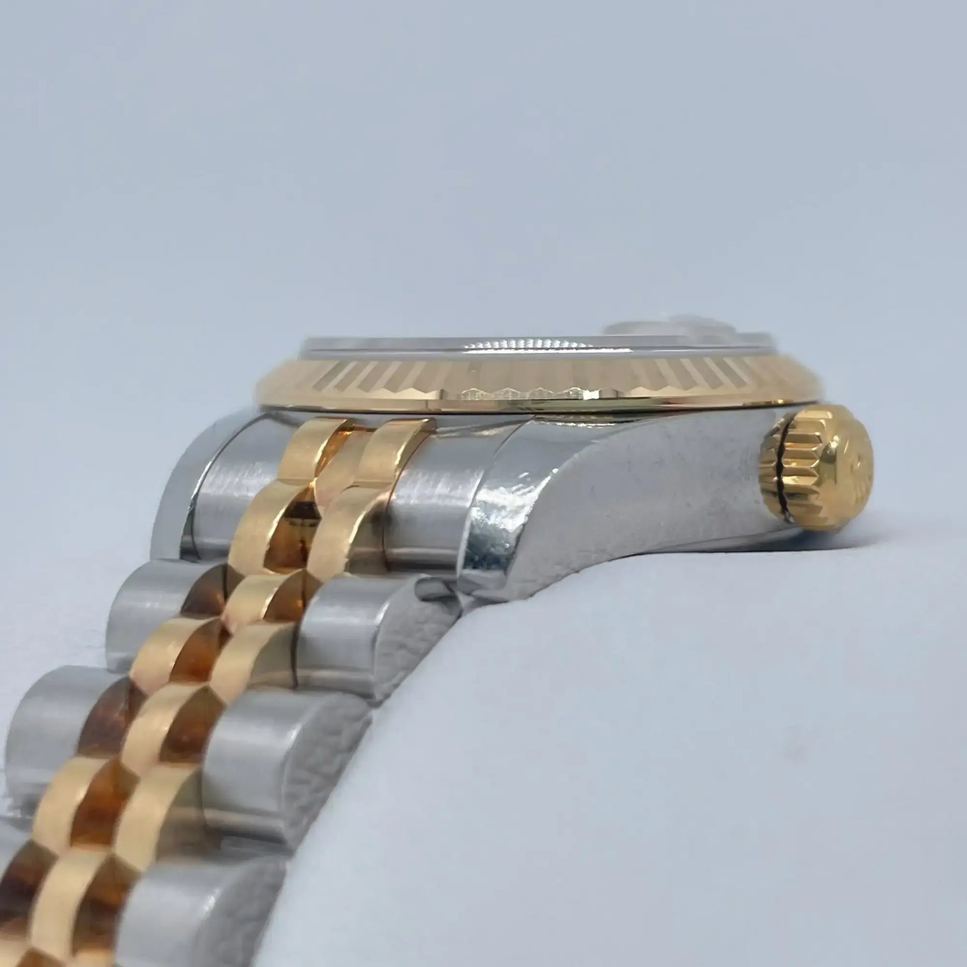 4th image of Rolex Datejust  Wristwatch, PreOwned condition