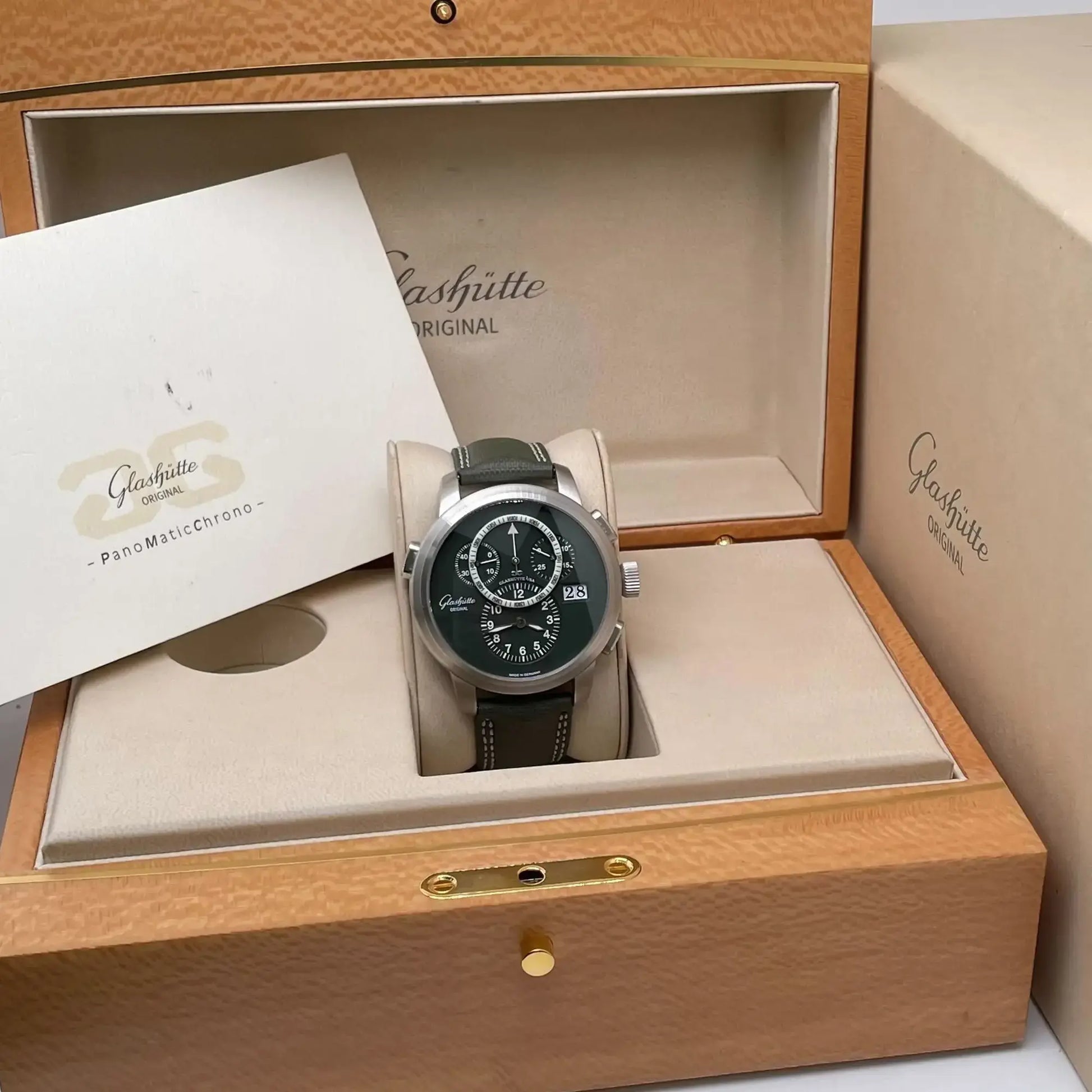 4th image of Glashütte Original Glashütte Original Wristwatch, PreOwned condition