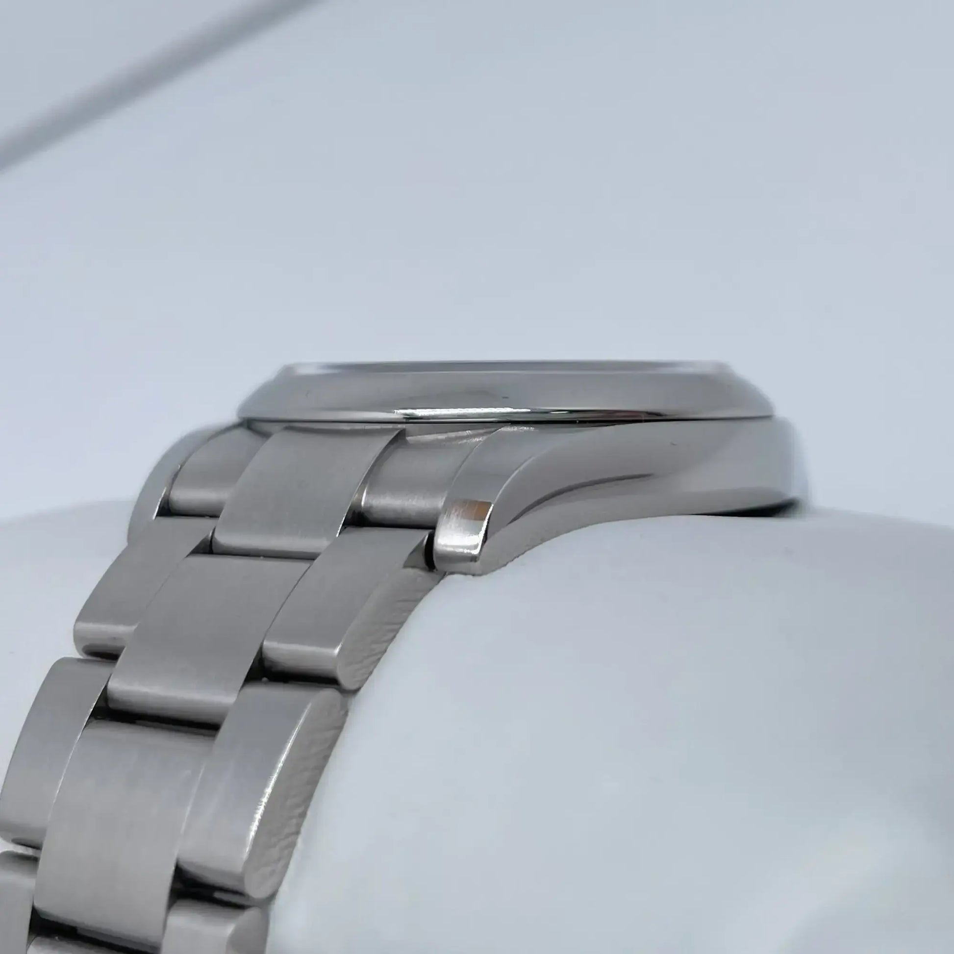 5th image of Rolex Oyster Perpetual  Wristwatch, PreOwned condition
