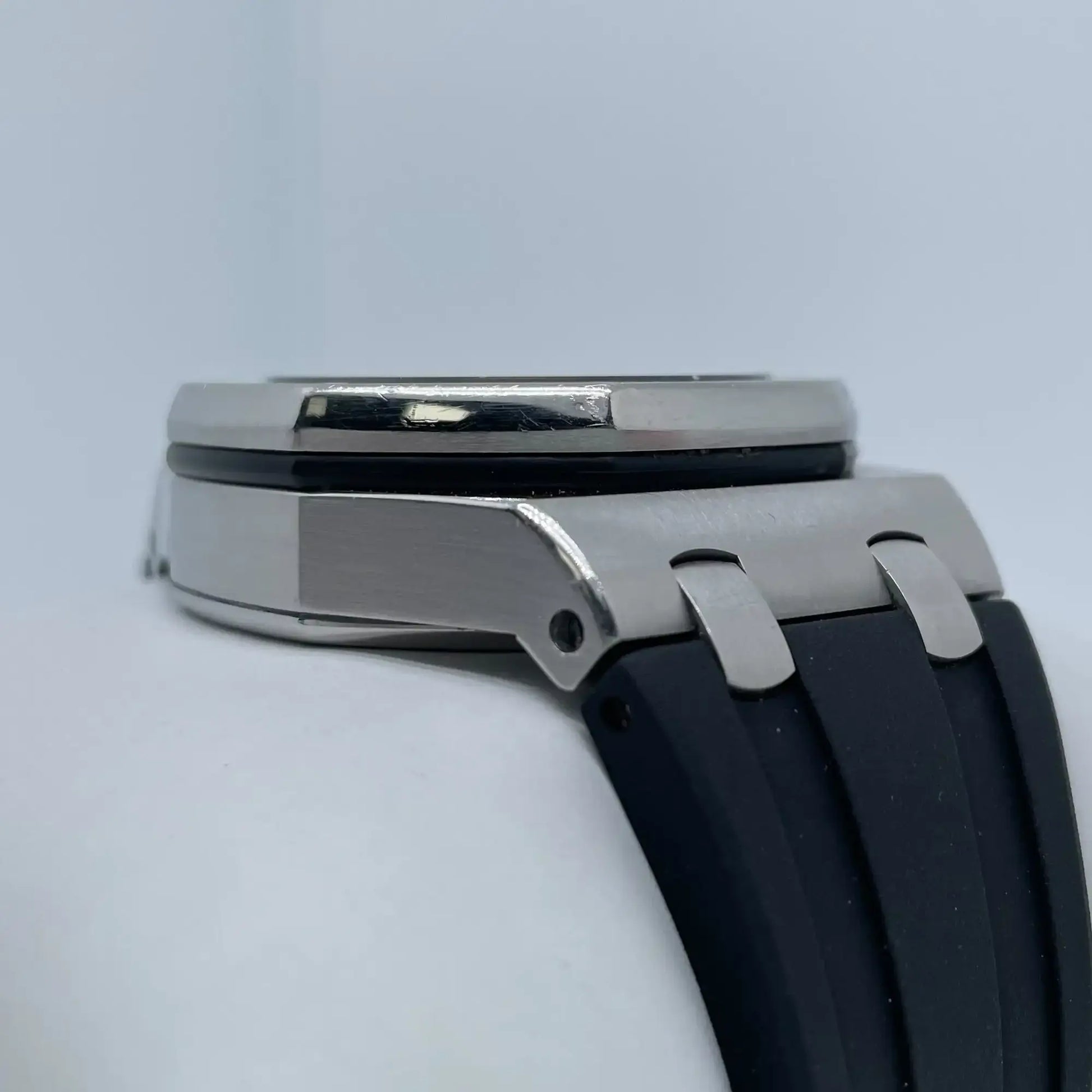 5th image of Audemars Piguet 26170ST.OO.D091CR.01 Wristwatch, PreOwned condition