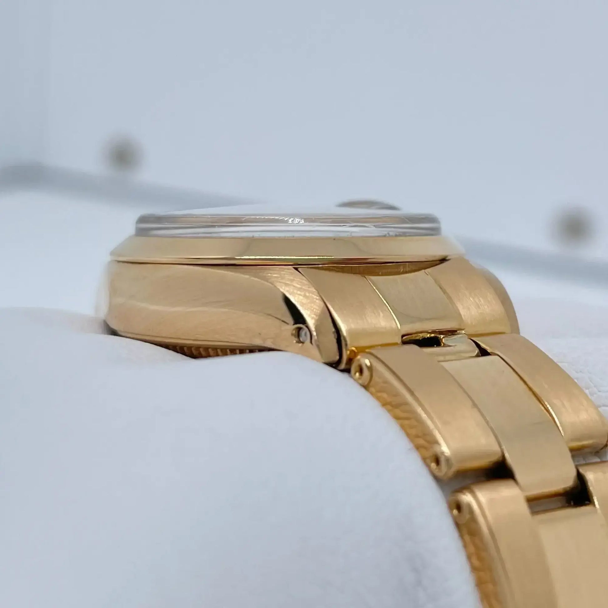 5th image of Rolex Datejust Wristwatch, PreOwned condition