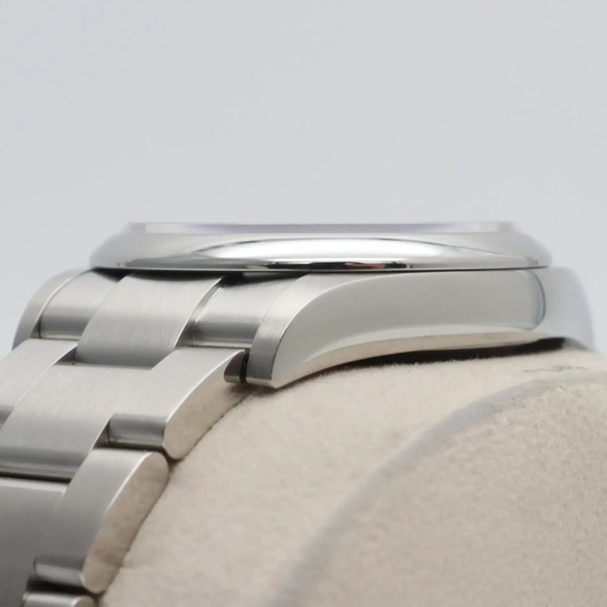 6th image of Rolex Rolex Oyster Perpetual Wristwatch, New condition