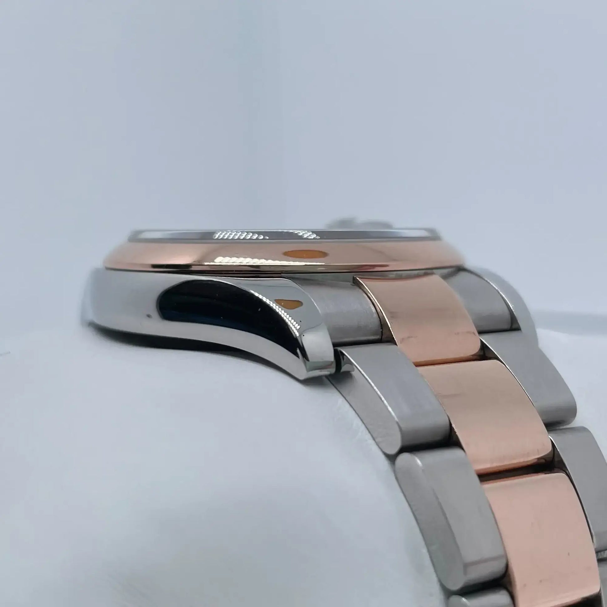 6th image of Rolex Rolex Datejust 116201 Wristwatch, PreOwned condition