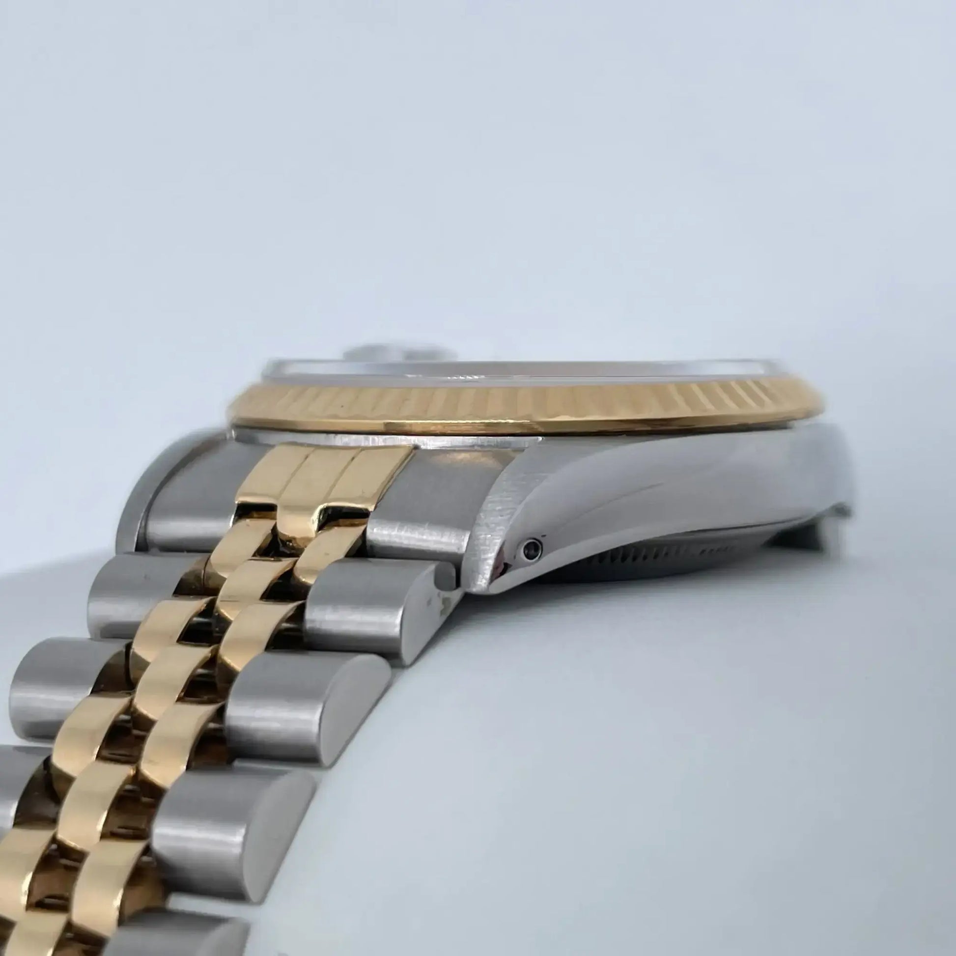 6th image of Rolex Rolex Datejust 16233 Wristwatch, PreOwned condition