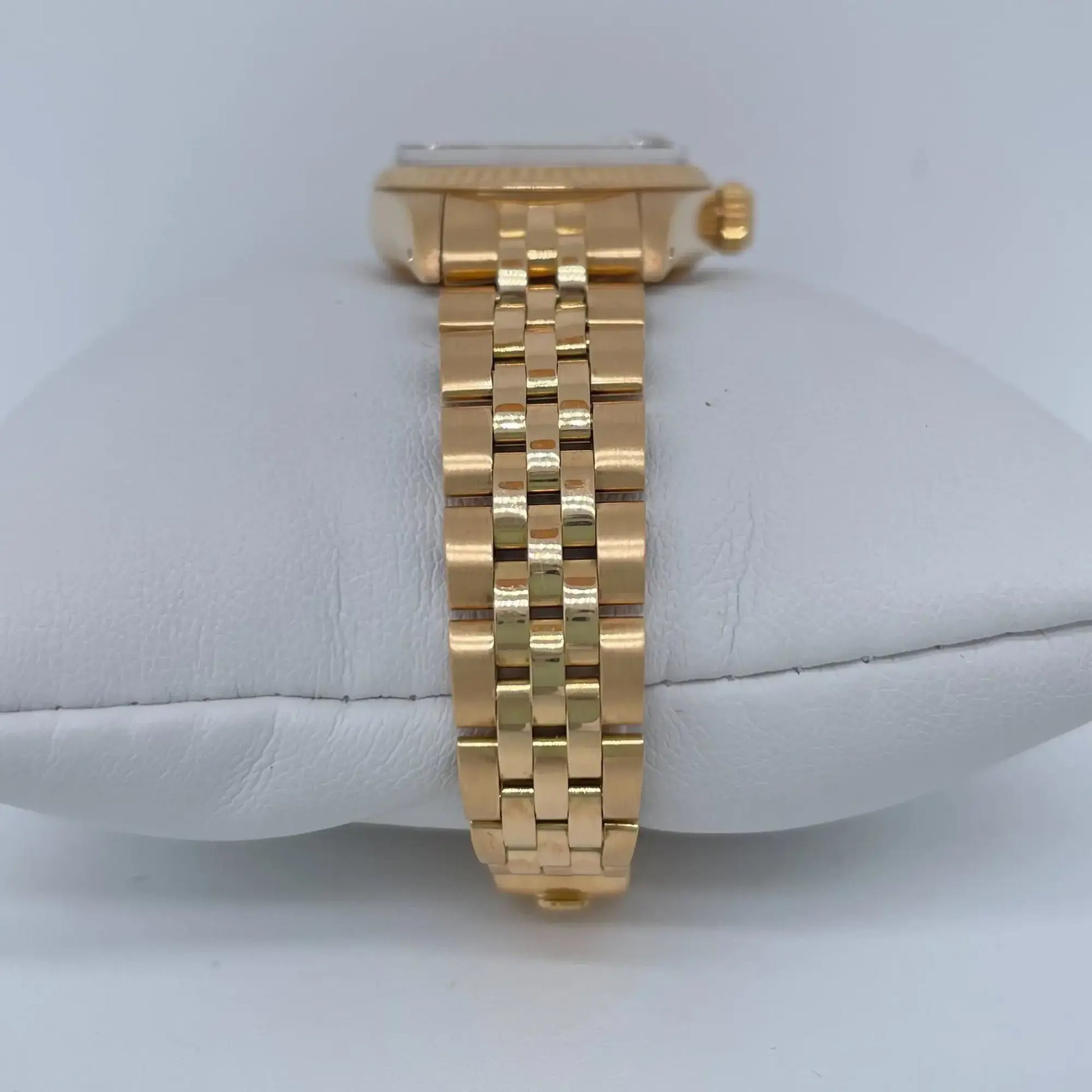 7th image of Rolex Datejust Wristwatch, PreOwned condition