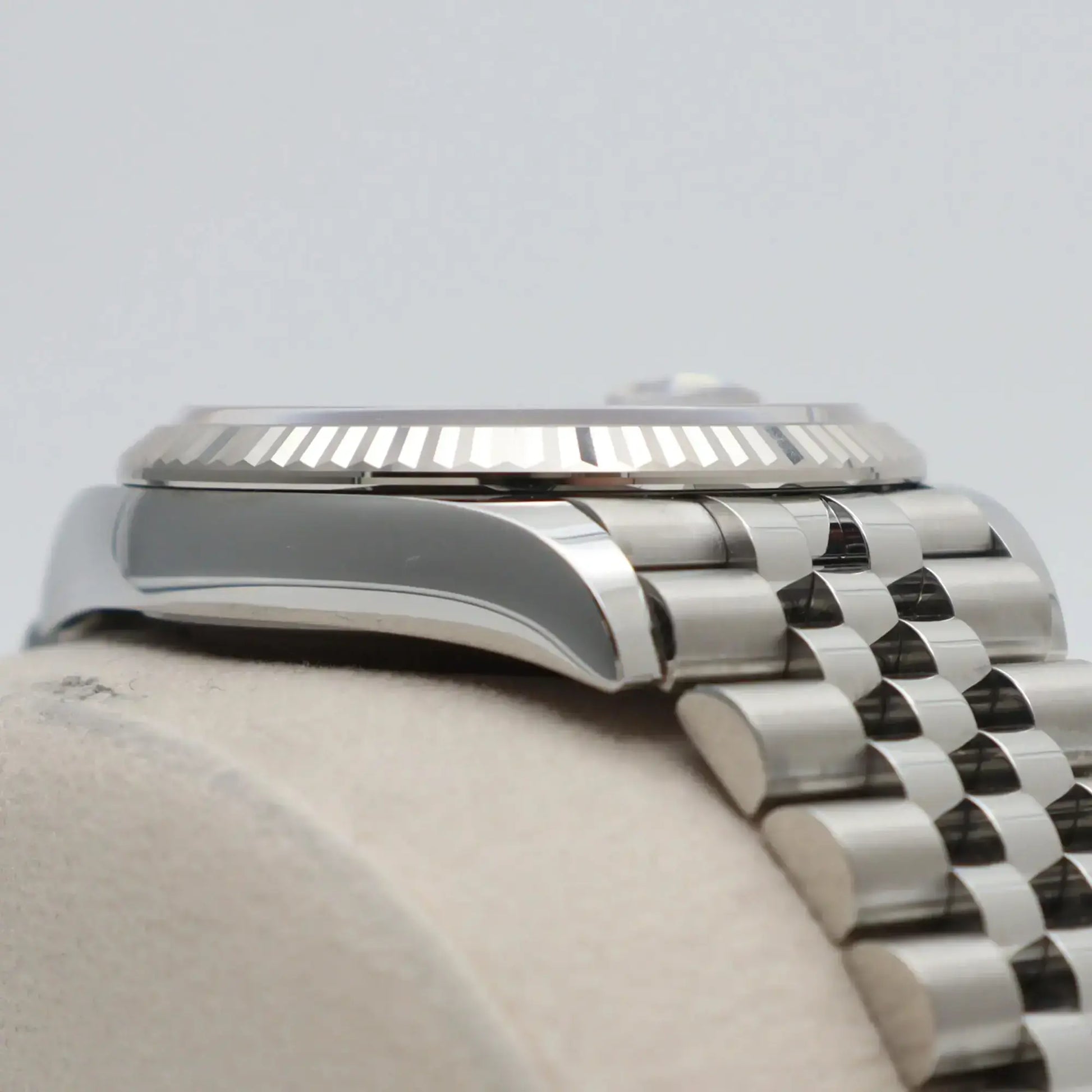 7th image of Rolex 126234 Wristwatch, PreOwned condition