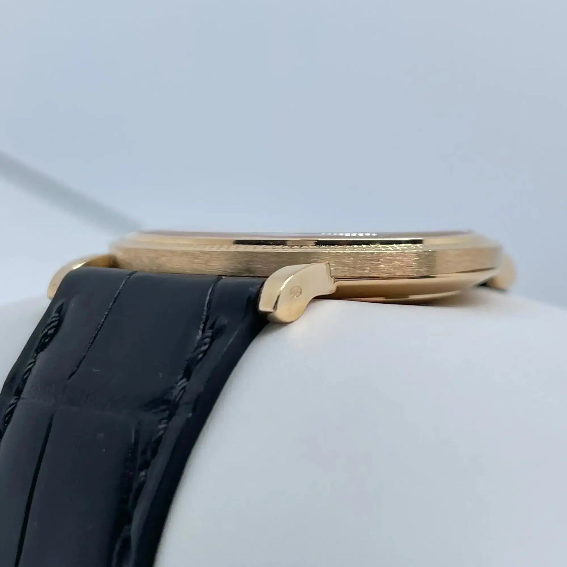 7th image of Patek Philippe Patek Philippe Calatrava Wristwatch, PreOwned condition