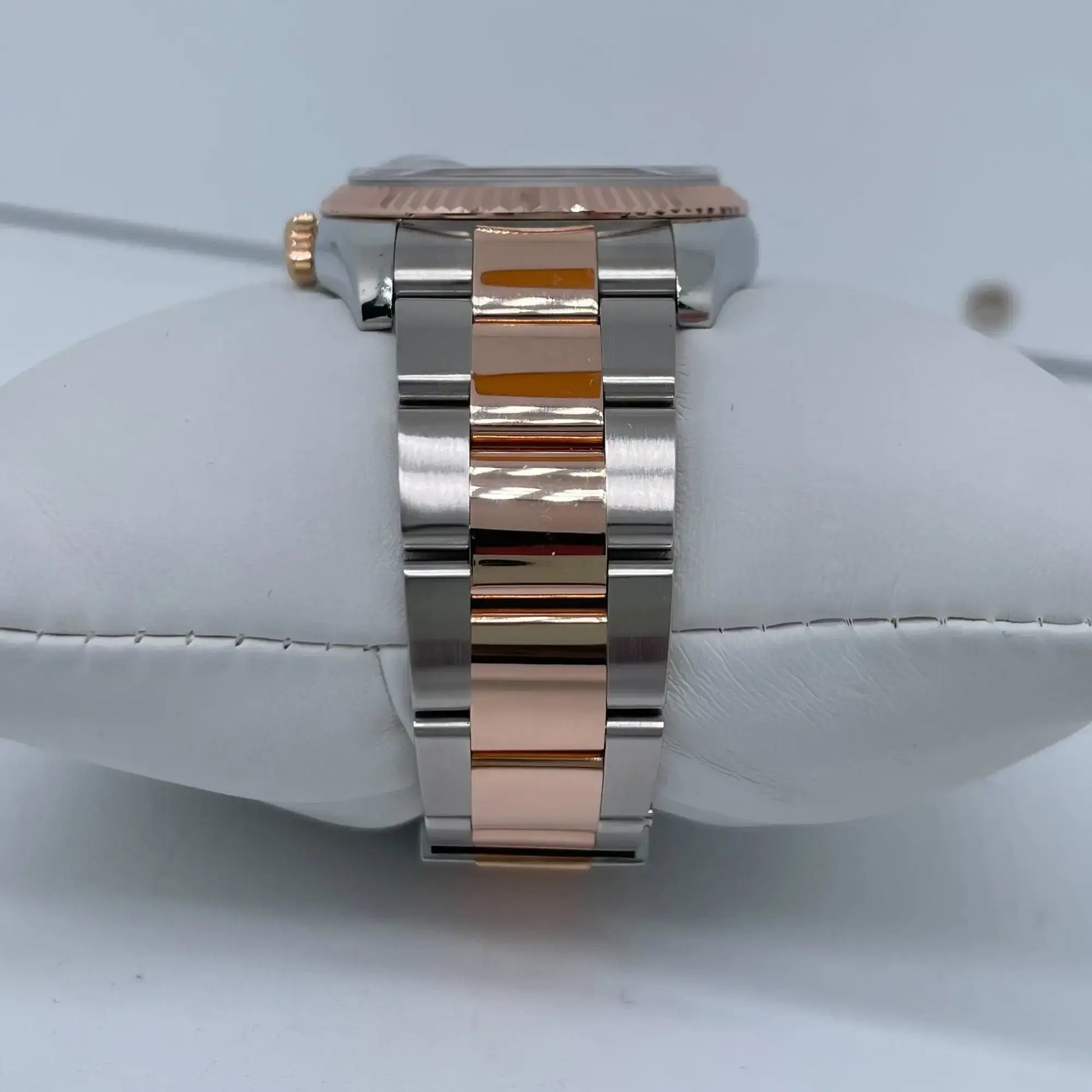 7th image of Rolex  Rolex Oyster Perpetual Datejust Wristwatch, PreOwned condition