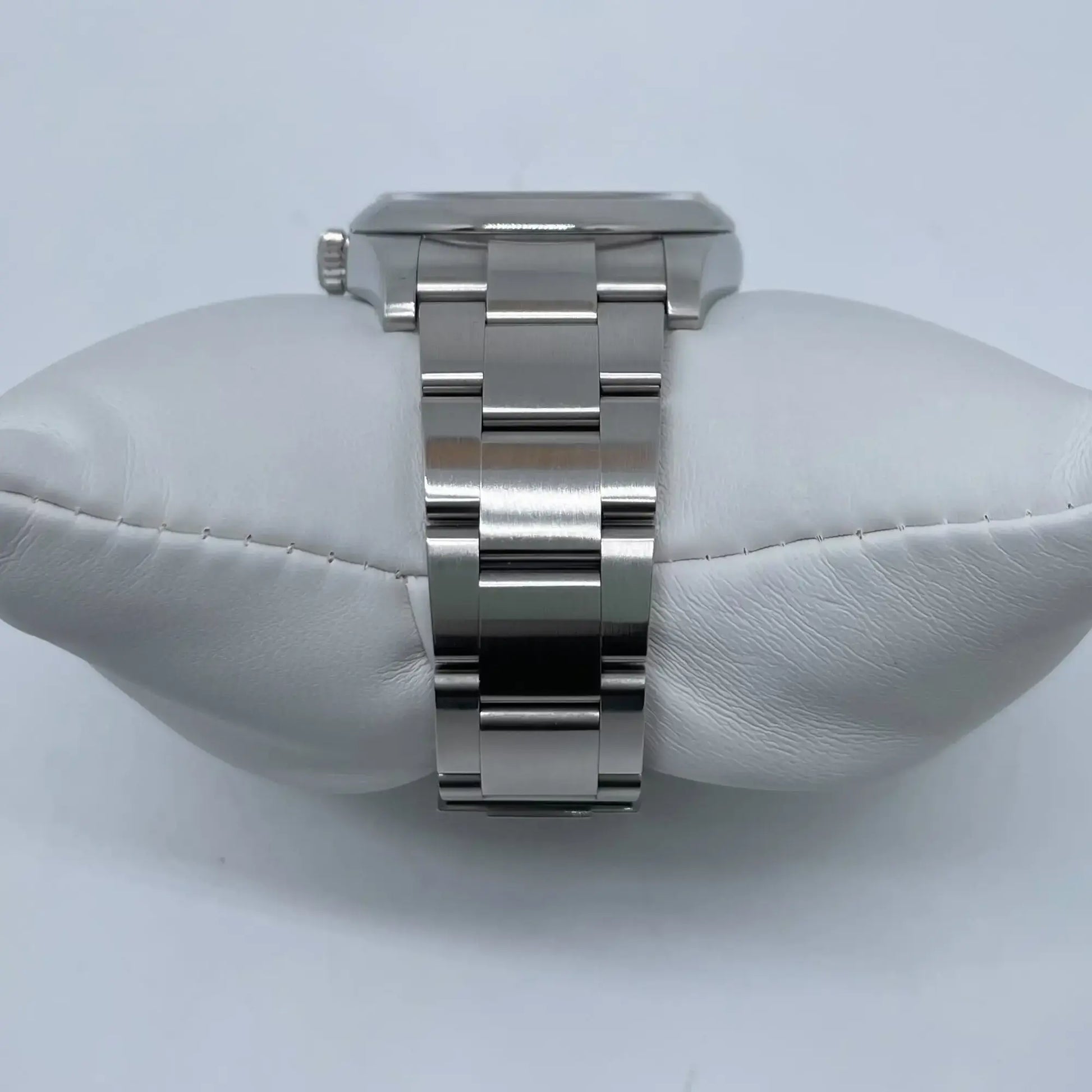 8th image of Rolex Oyster Perpetual  Wristwatch, PreOwned condition
