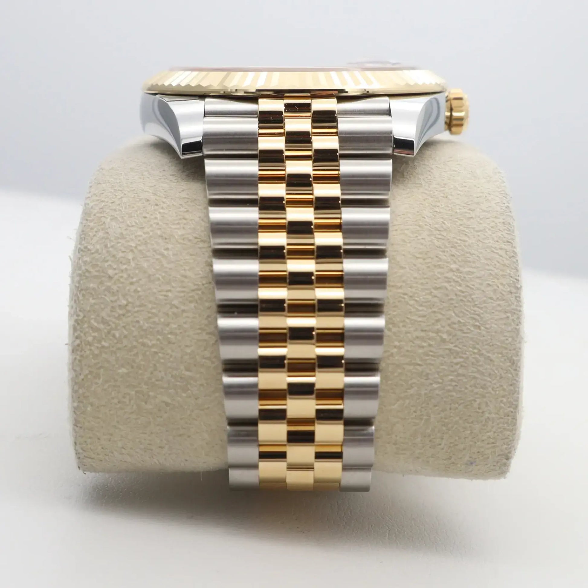 8th image of Rolex  Rolex Datejust 126333 Wristwatch, New condition
