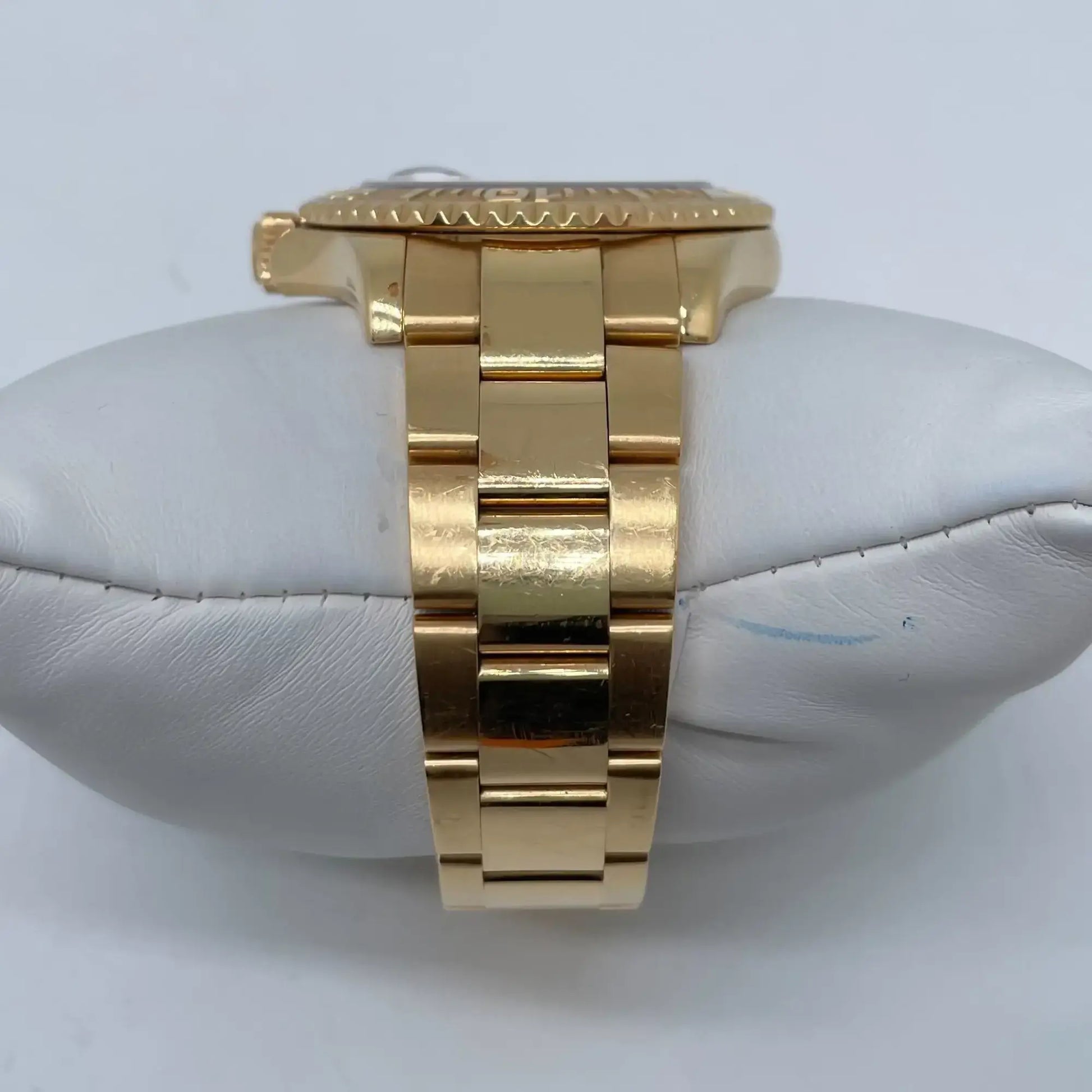 8th image of Rolex Yacht-Master Wristwatch, PreOwned condition
