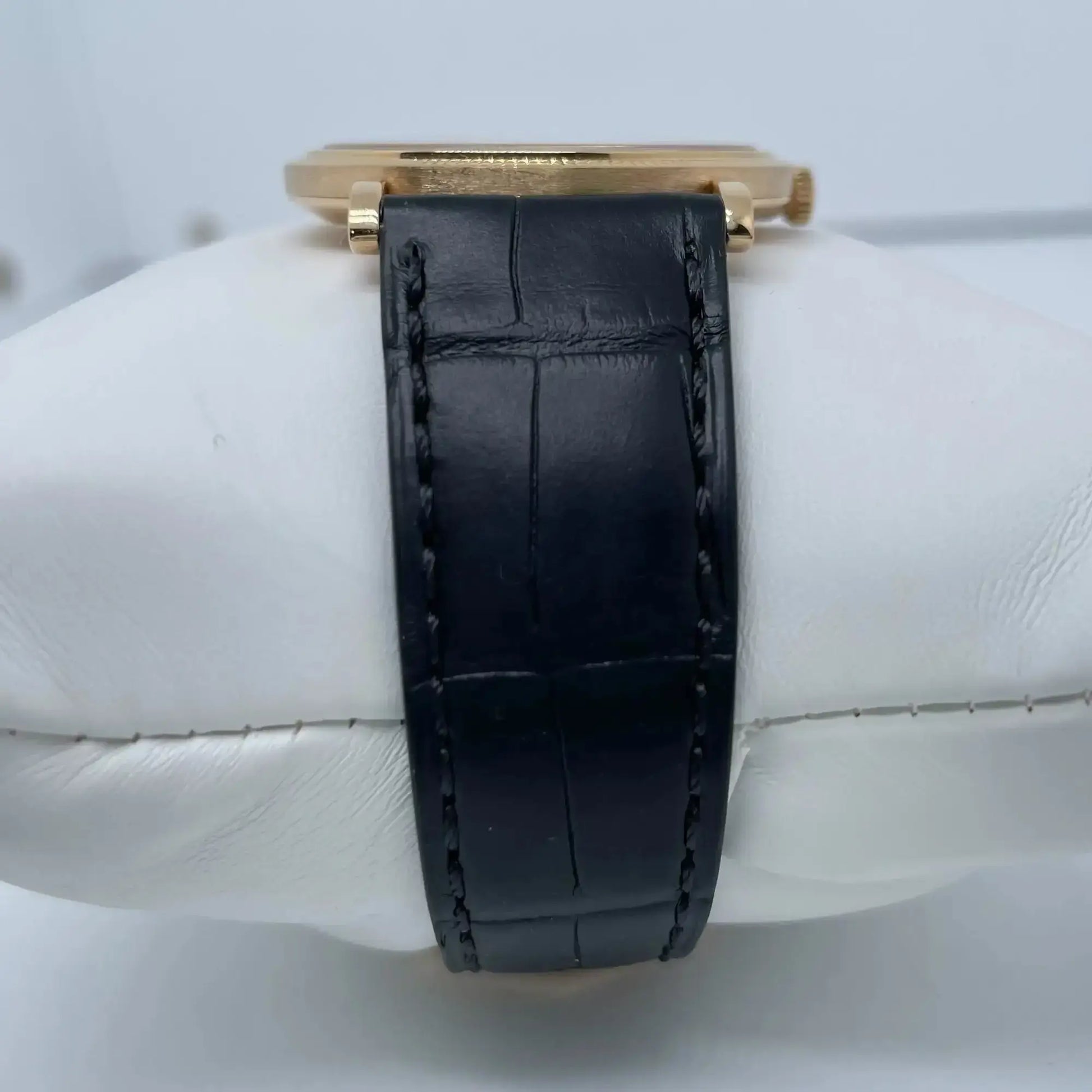 8th image of Patek Philippe Patek Philippe Calatrava Wristwatch, PreOwned condition