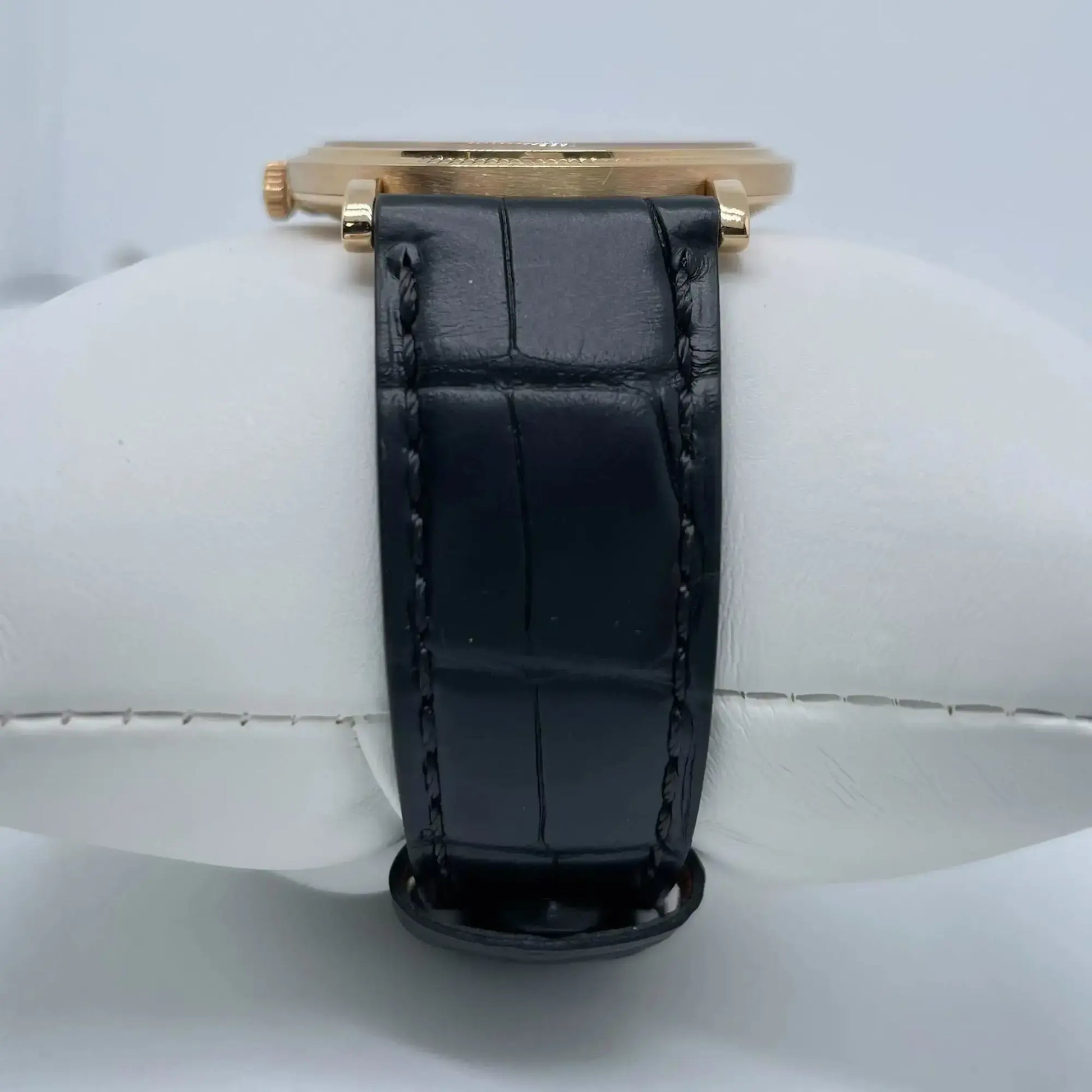 9th image of Patek Philippe Patek Philippe Calatrava Wristwatch, PreOwned condition
