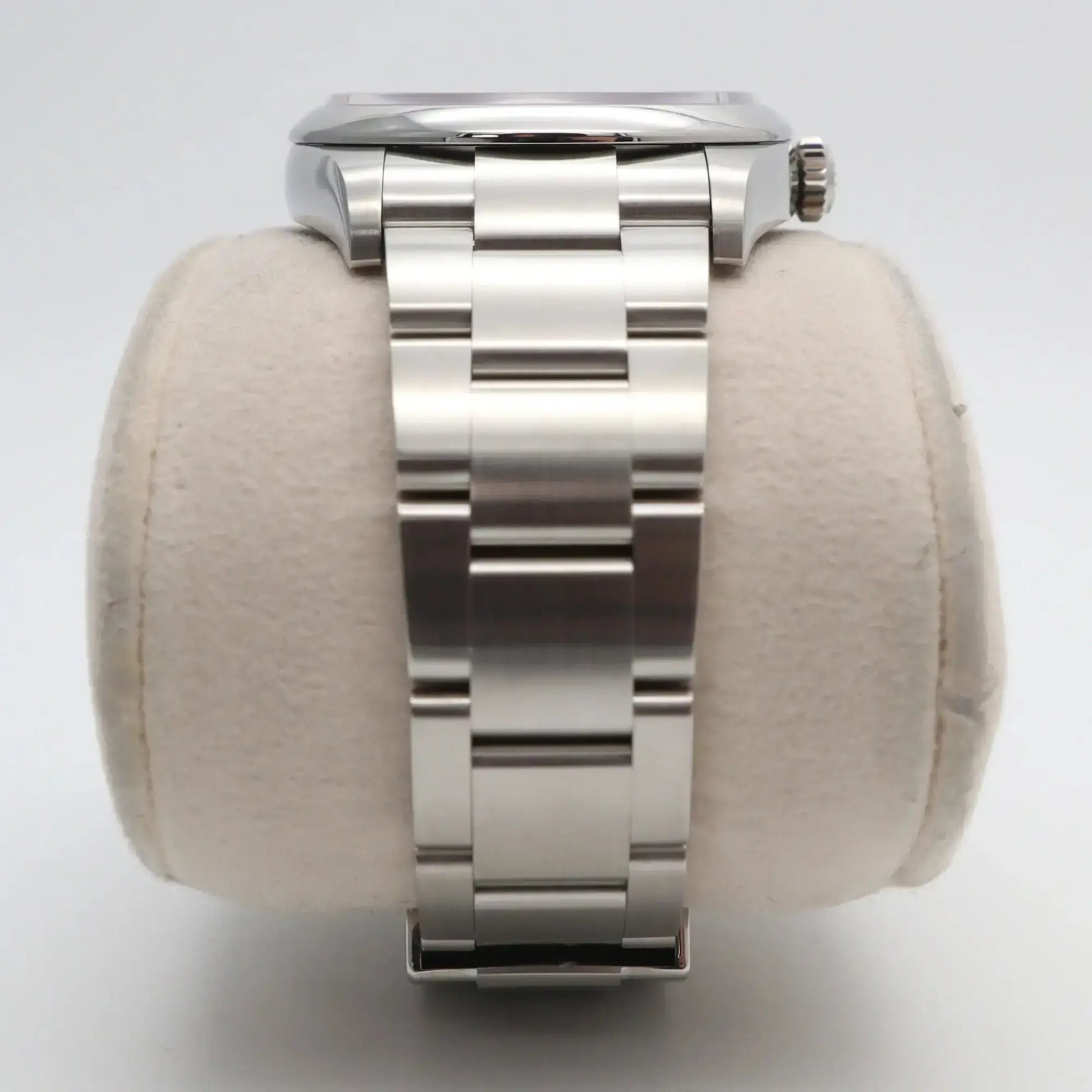 9th image of Rolex Rolex Oyster Perpetual Wristwatch, New condition