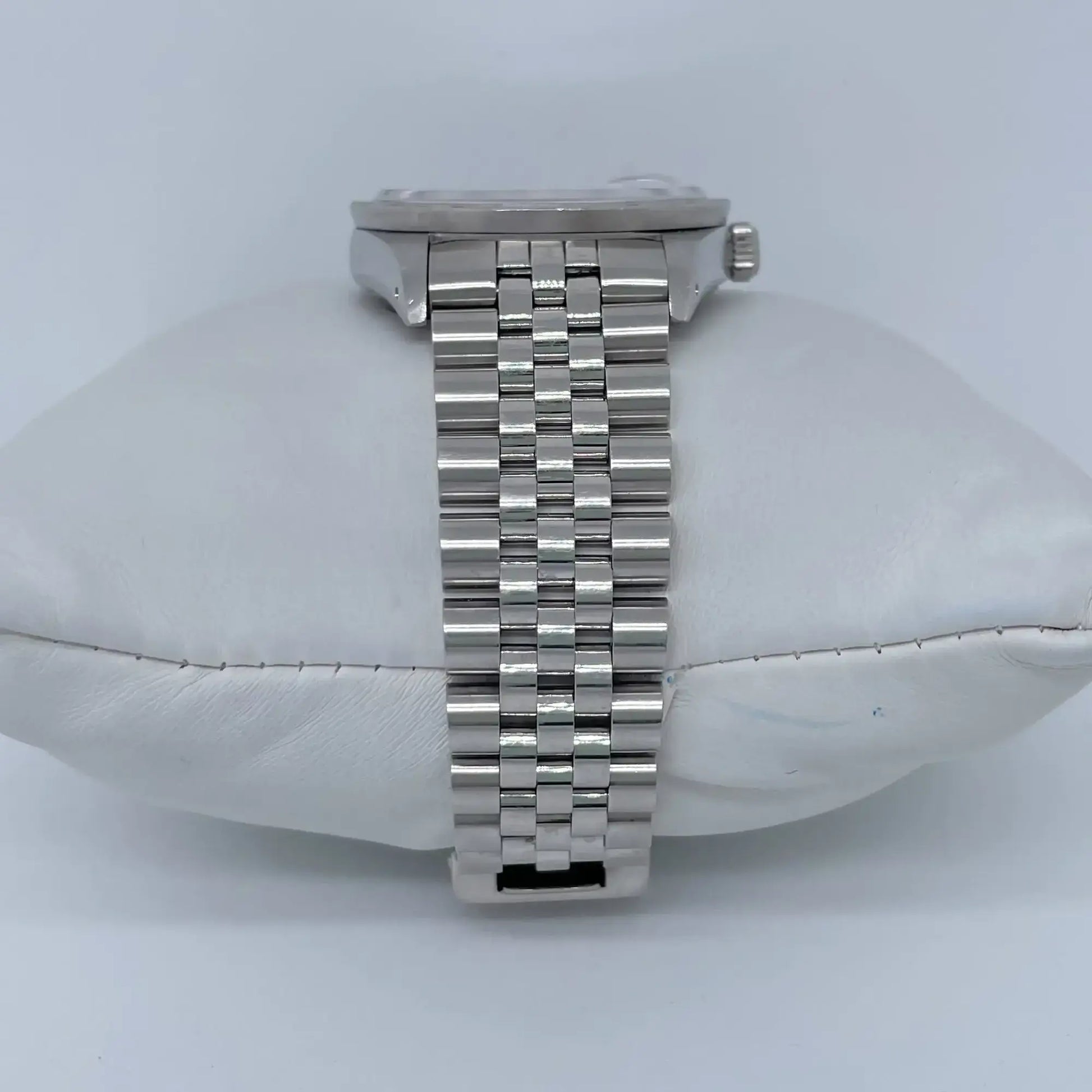 9th image of Rolex Rolex Date 15210 Wristwatch, PreOwned condition