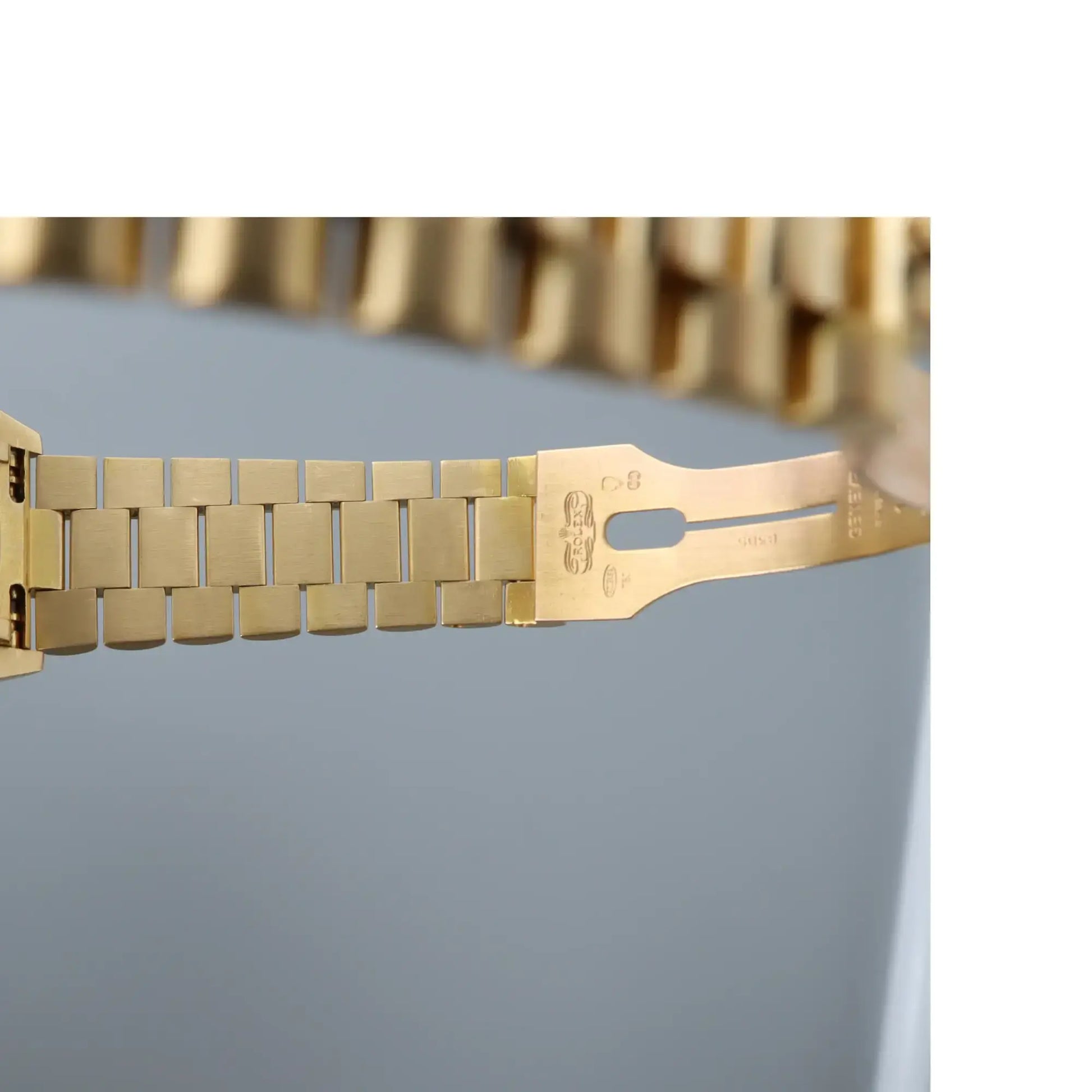 10th image of Rolex Rolex Day-Date 18038 Wristwatch, PreOwned condition