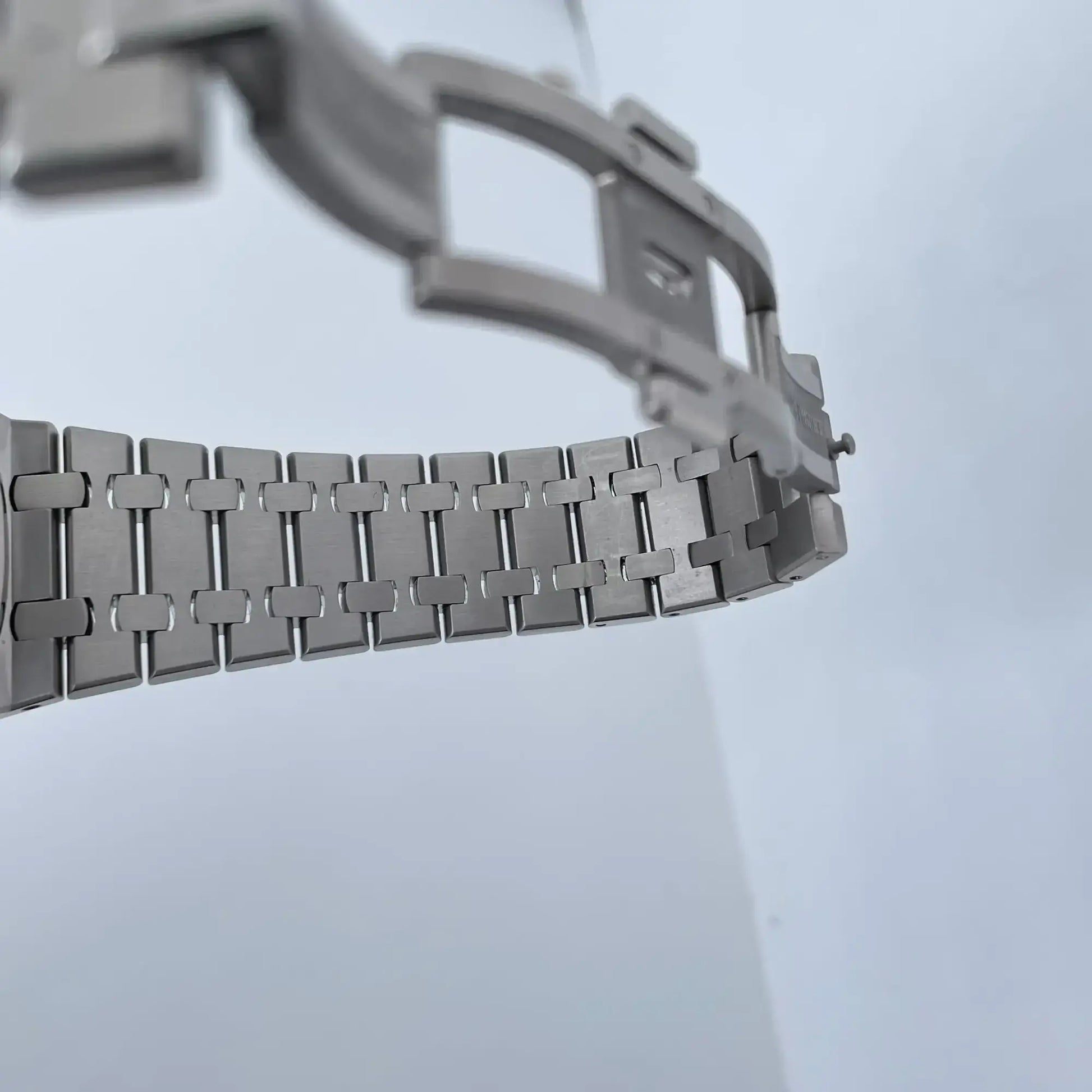 10th image of Audemars Piguet  Audemars Piguet Royal Wristwatch, PreOwned condition