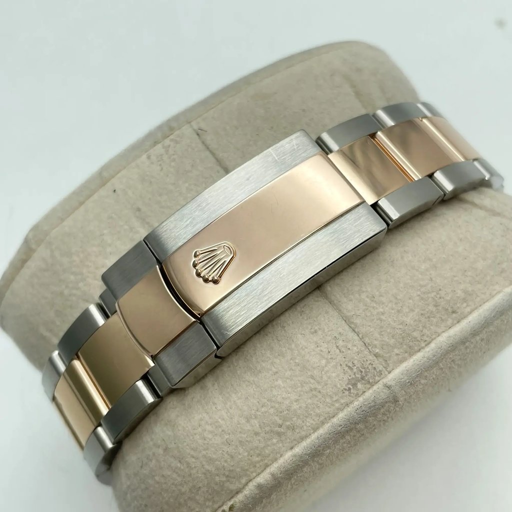 12th image of Rolex Rolex Datejust 126331 Wristwatch, PreOwned condition