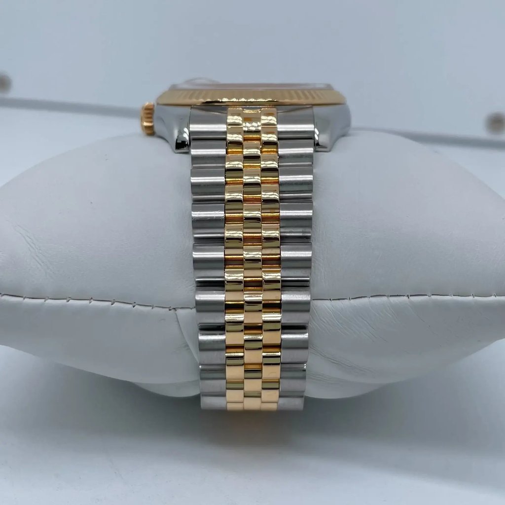 8th image of Rolex  Rolex Datejust Wristwatch, PreOwned condition
