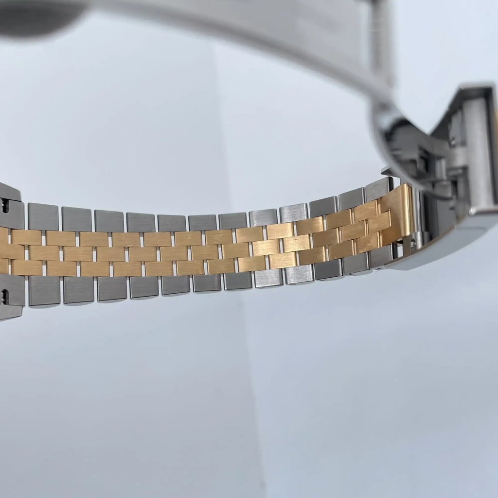 11th image of Rolex  Rolex Datejust Wristwatch, New condition